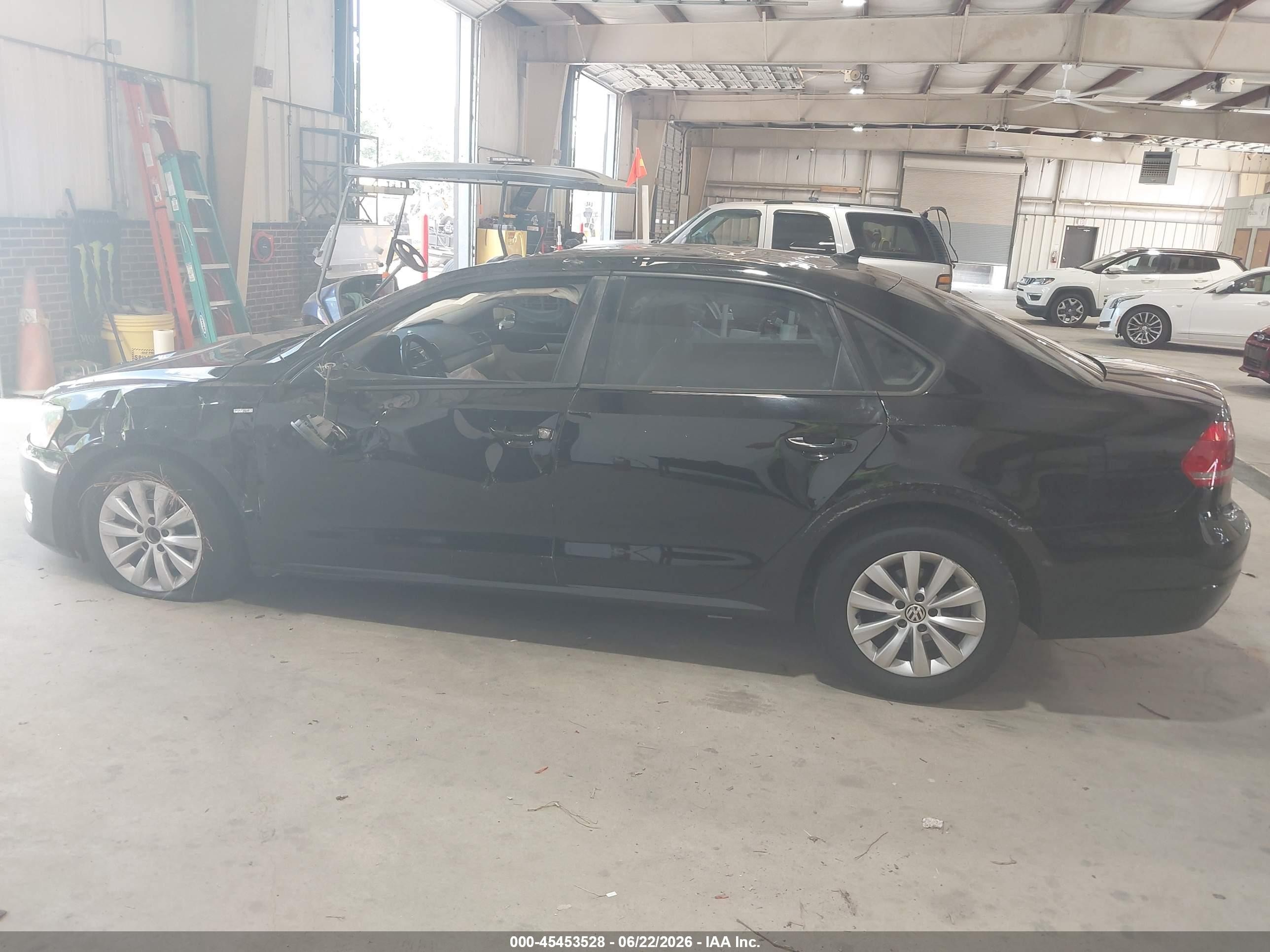 2014 Volkswagen Passat 1.8t Wolfsburg Edition Black vin: 1VWAS7A30EC116446