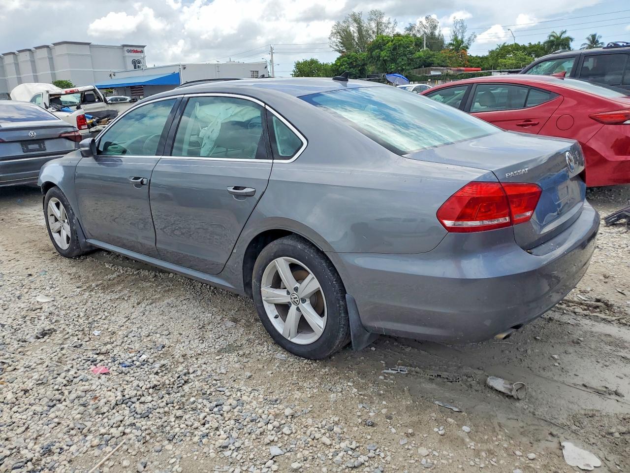 2015 Volkswagen Passat S Gray vin: 1VWAS7A30FC080534