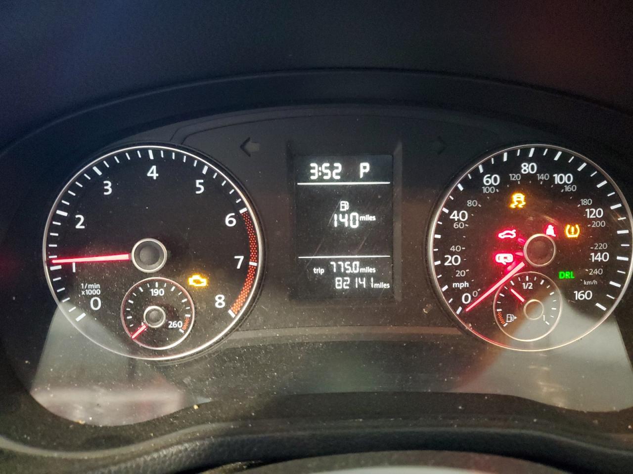 2014 Volkswagen Passat S White vin: 1VWAS7A31EC033513