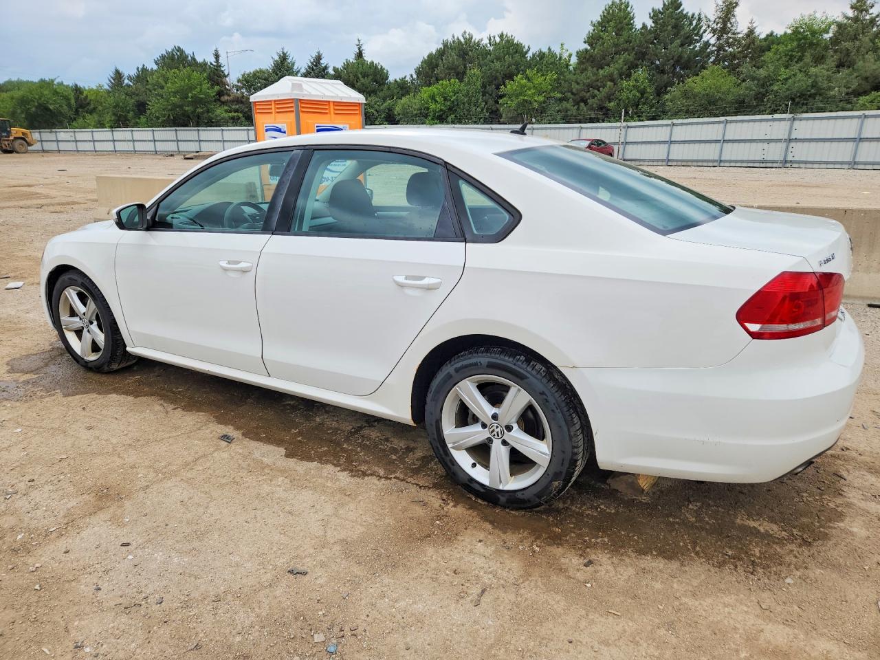 2014 Volkswagen Passat S White vin: 1VWAS7A31EC033513