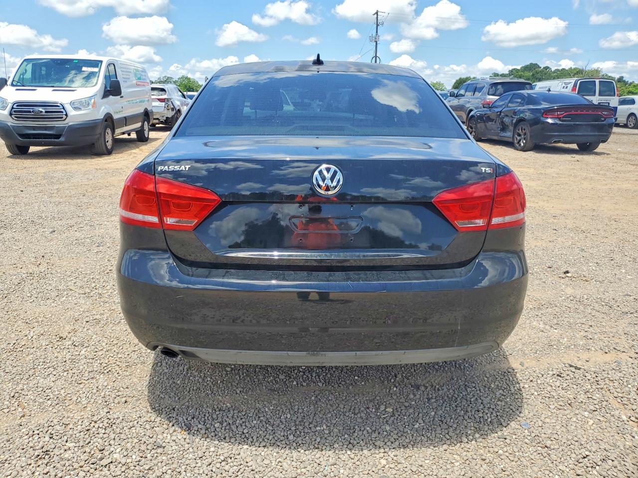 2014 Volkswagen Passat S Black vin: 1VWAS7A31EC106718