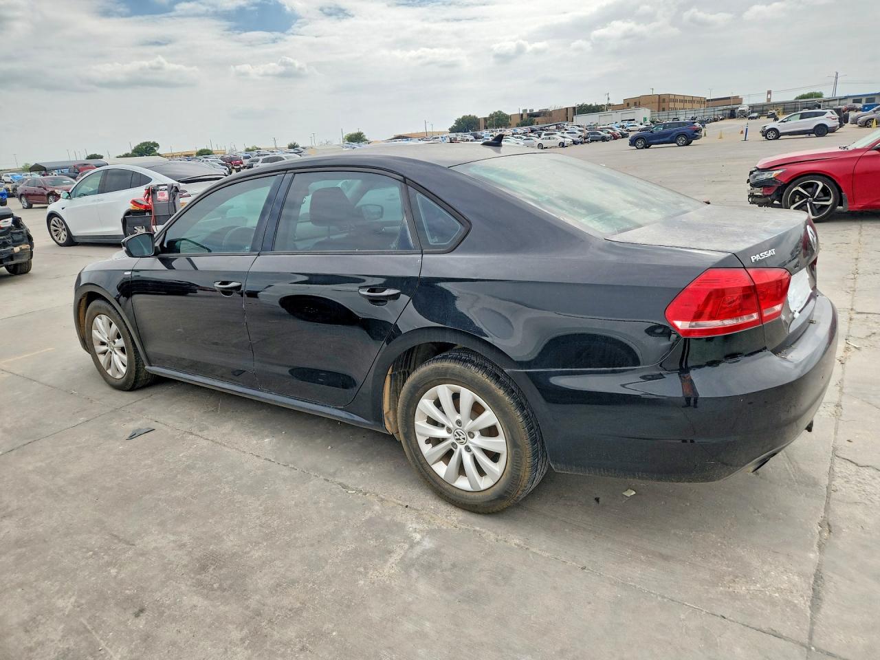 2014 Volkswagen Passat S Black vin: 1VWAS7A31EC120795