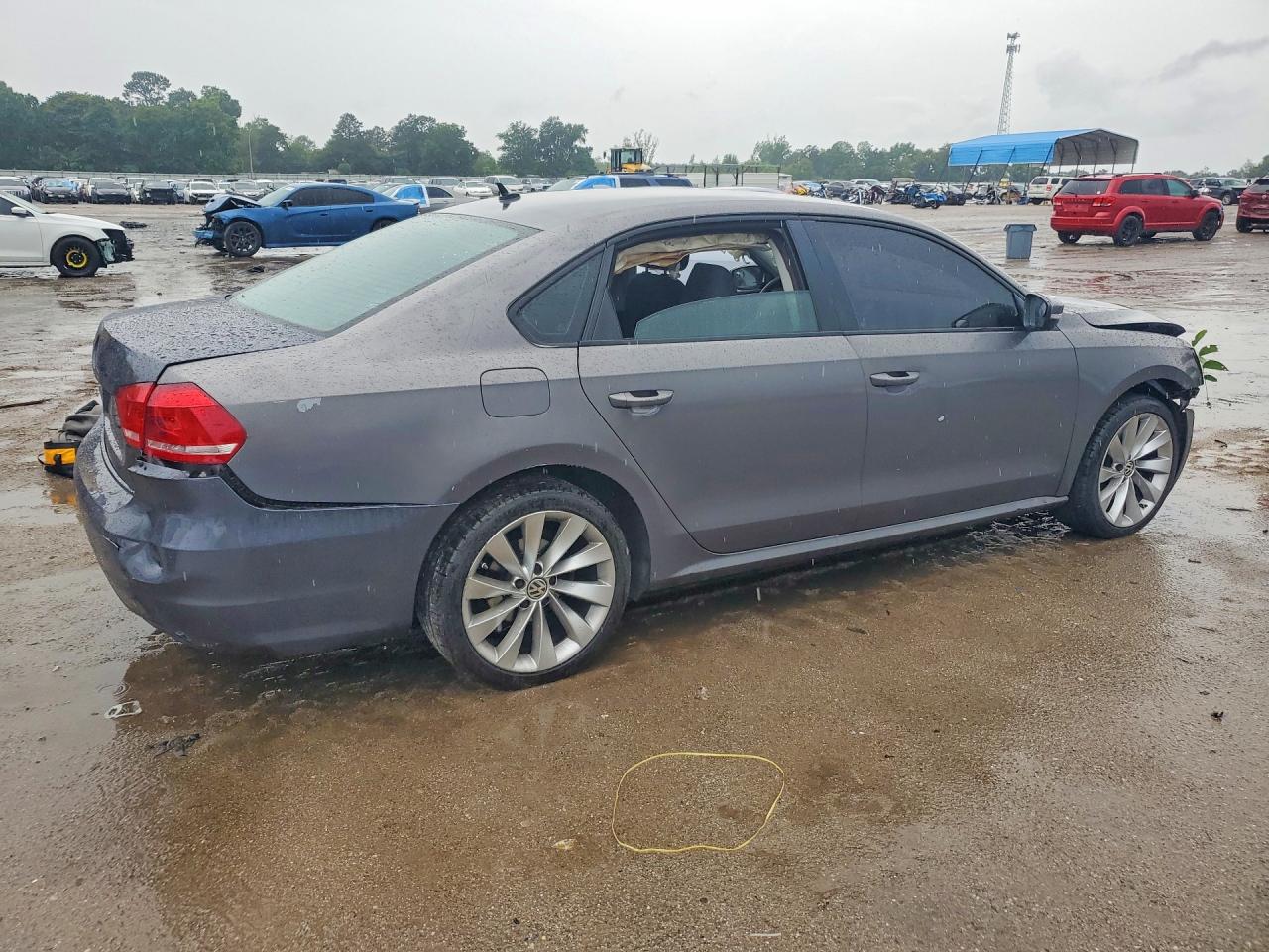 2015 Volkswagen Passat S Gray vin: 1VWAS7A31FC070742