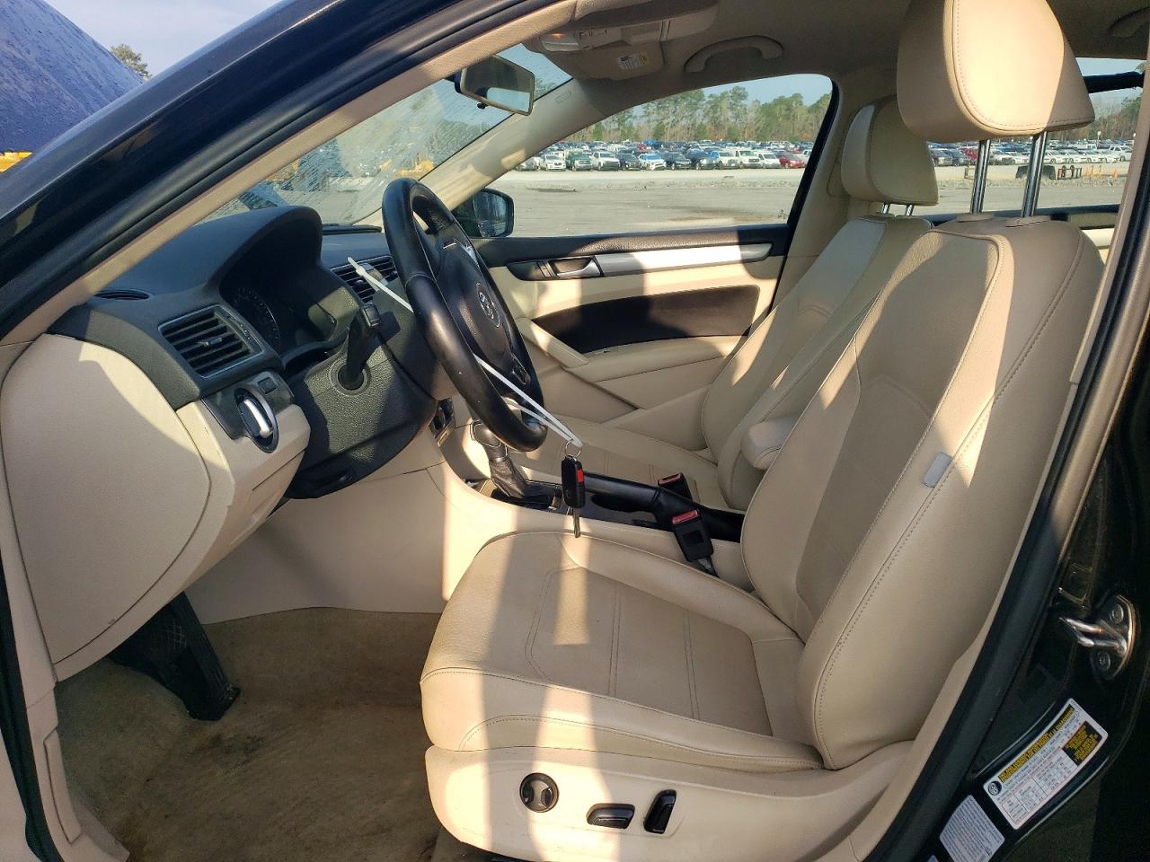 2015 Volkswagen Passat S Black vin: 1VWAS7A31FC090750