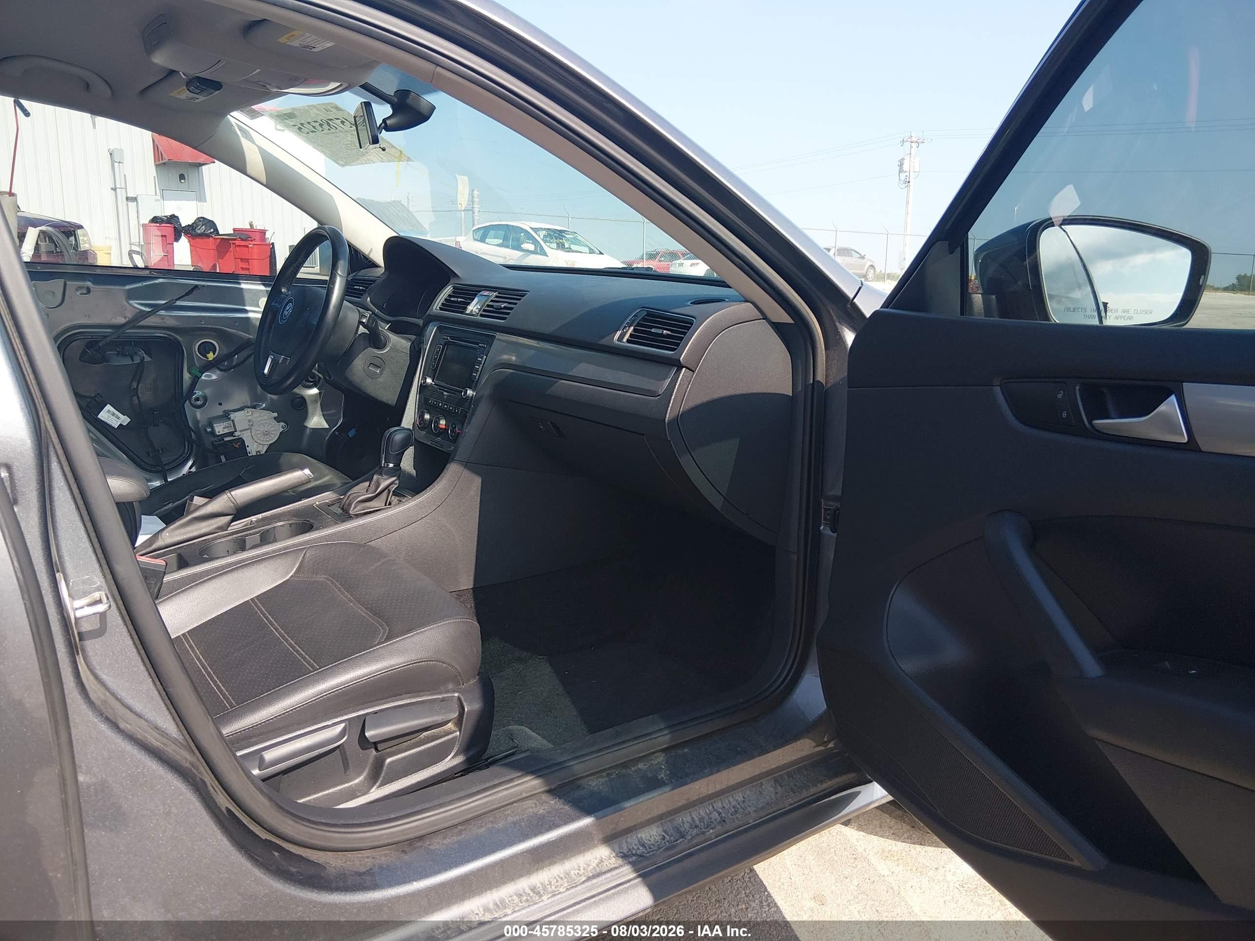 2015 Volkswagen Passat 1.8t Limited Edition Gray vin: 1VWAS7A31FC091574