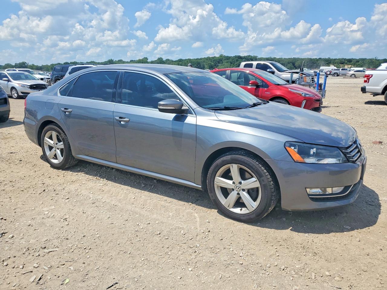 2015 Volkswagen Passat S Gray vin: 1VWAS7A31FC101696