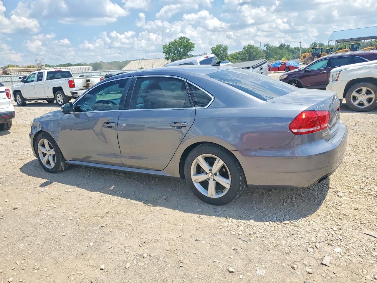 2015 Volkswagen Passat S Gray vin: 1VWAS7A31FC101696