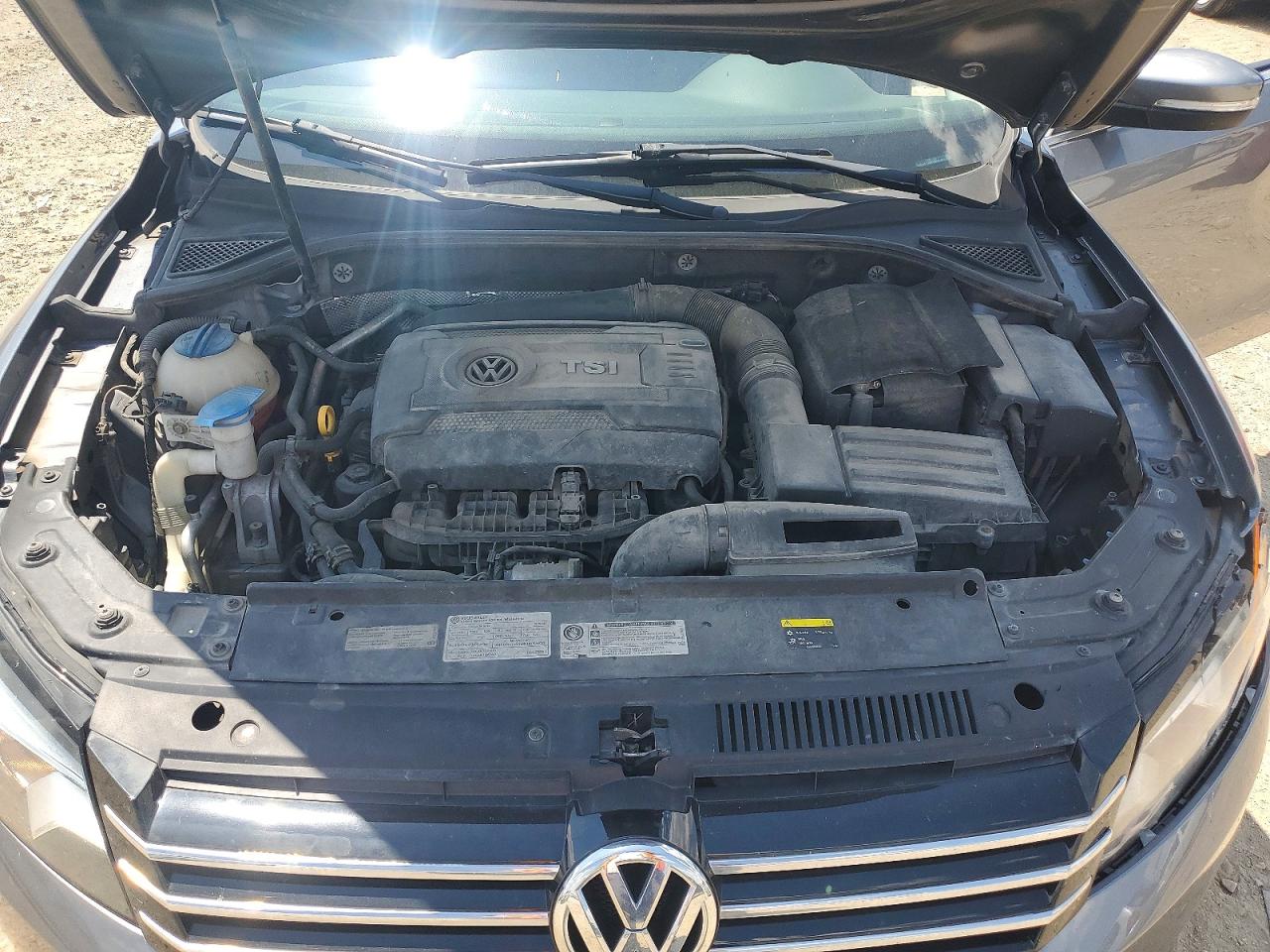 2015 Volkswagen Passat S Gray vin: 1VWAS7A31FC101696