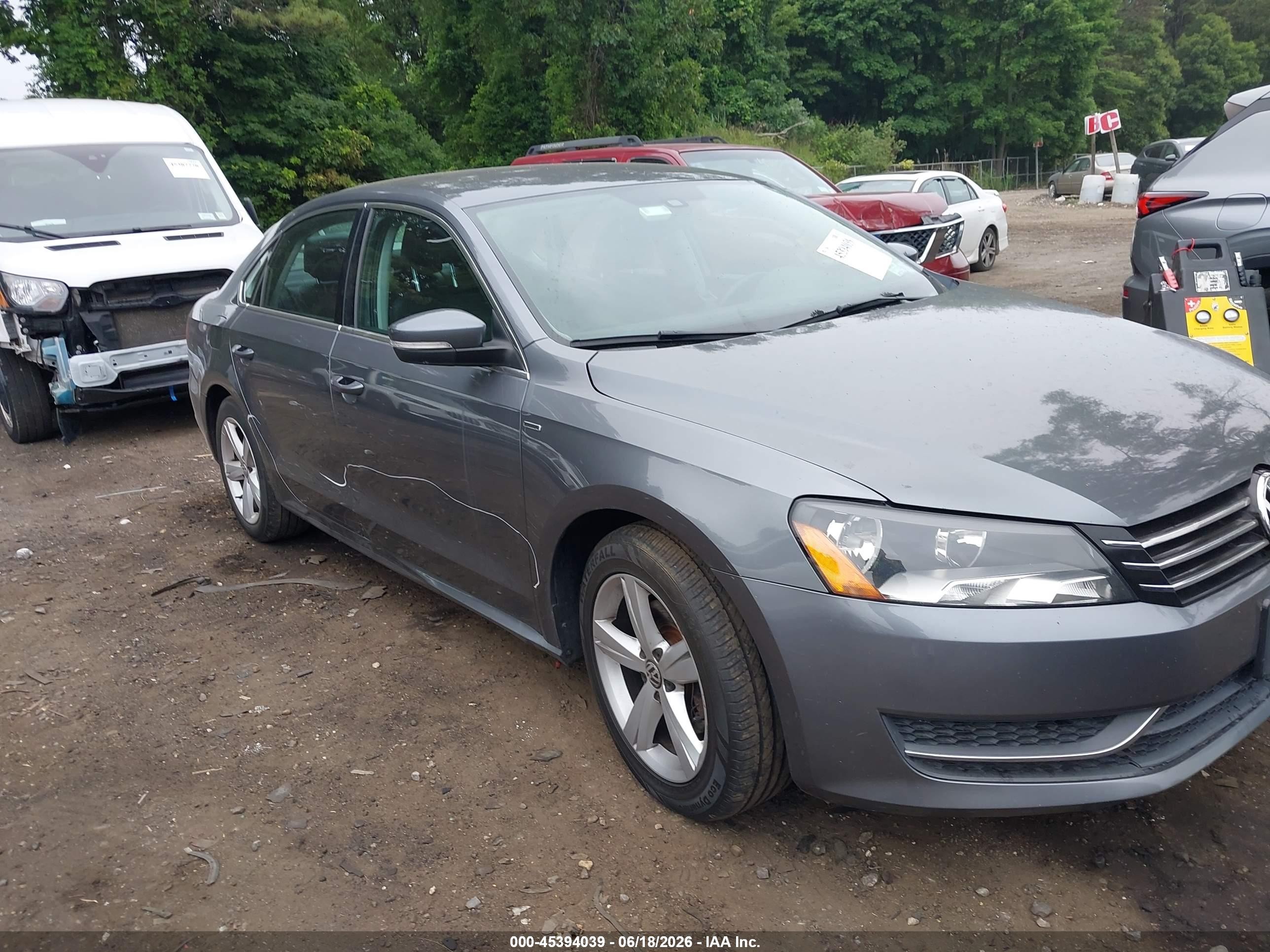 2014 Volkswagen Passat 1.8t Wolfsburg Edition Gray vin: 1VWAS7A32EC034346