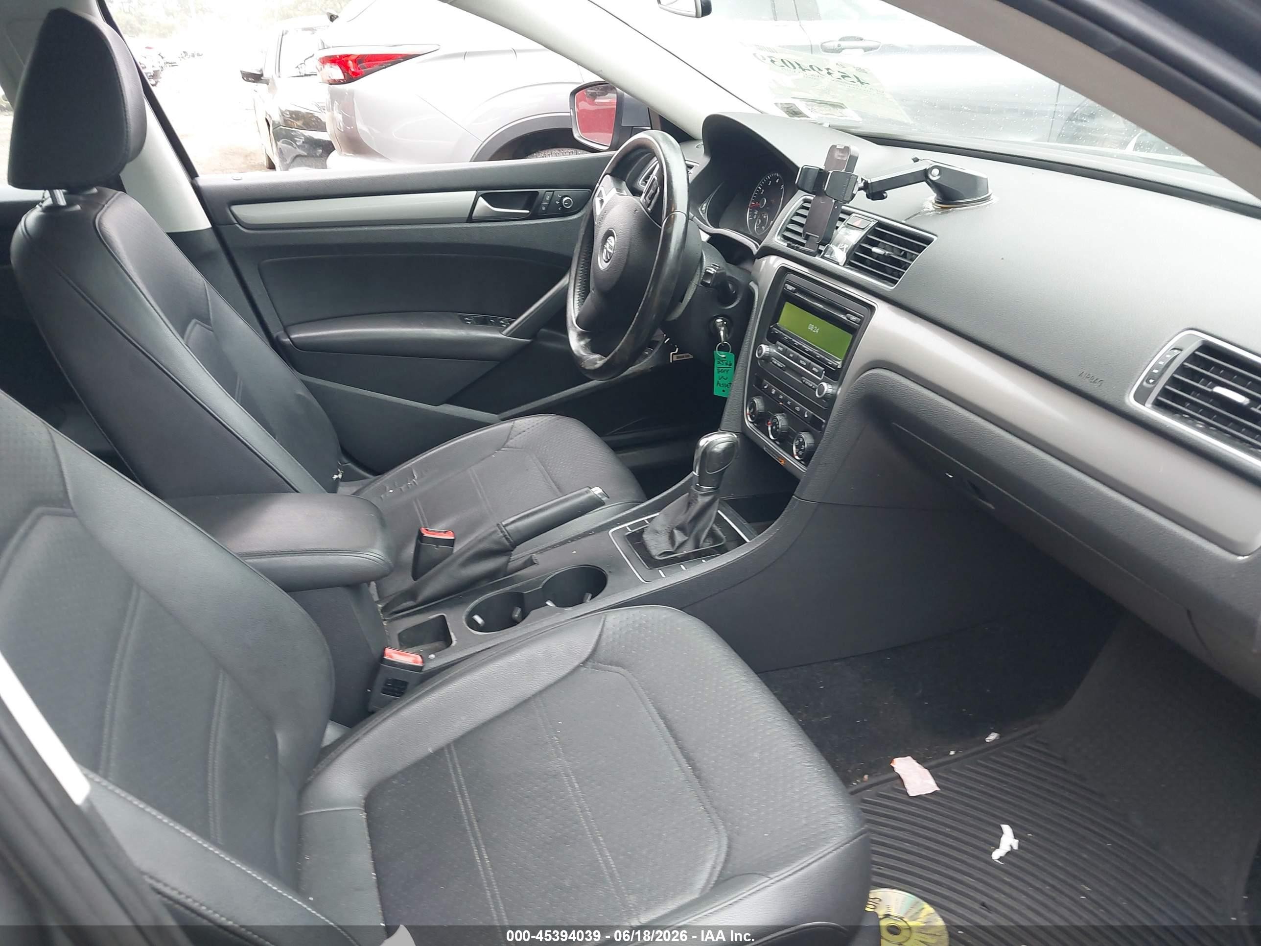 2014 Volkswagen Passat 1.8t Wolfsburg Edition Gray vin: 1VWAS7A32EC034346