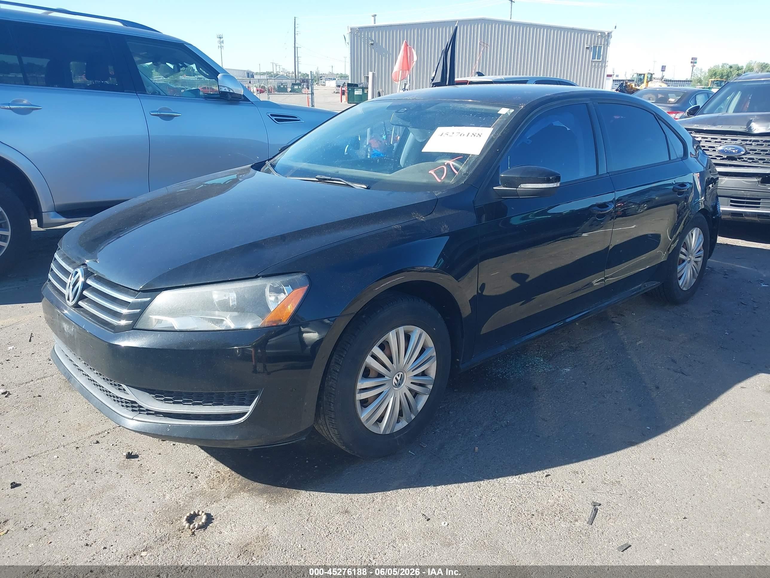 2014 Volkswagen Passat 1.8t S Black vin: 1VWAS7A32EC052703