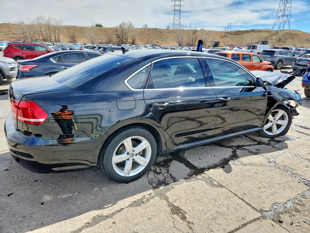 2015 Volkswagen Passat S Black vin: 1VWAS7A32FC097447