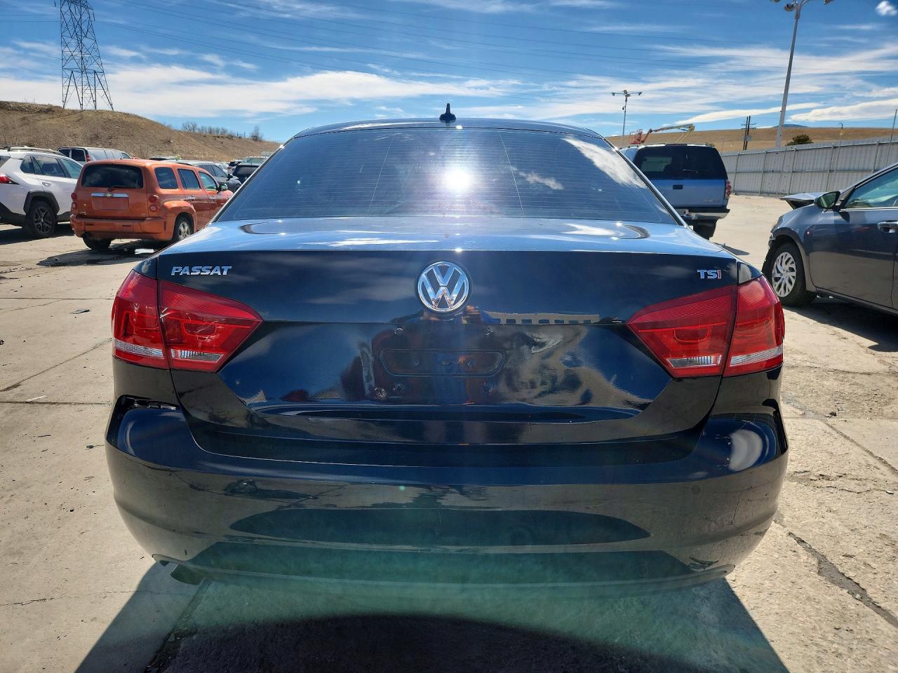 2015 Volkswagen Passat S Black vin: 1VWAS7A32FC097447