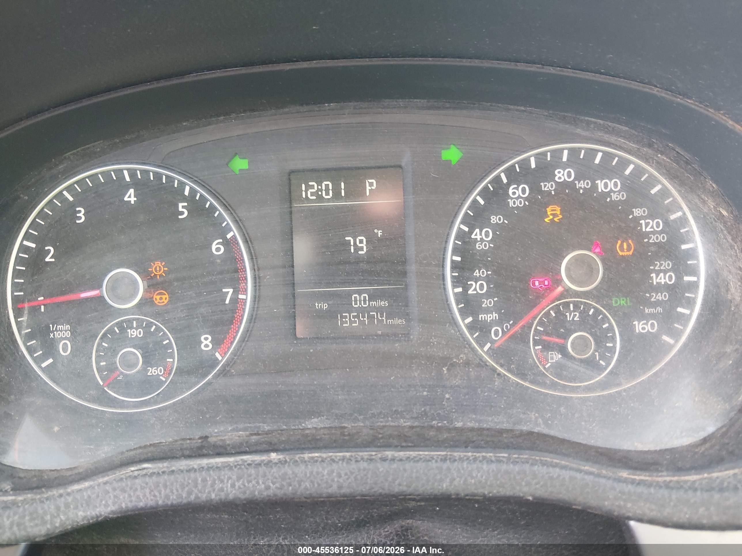 2015 Volkswagen Passat 1.8t Limited Edition Серебряный vin: 1VWAS7A32FC110035