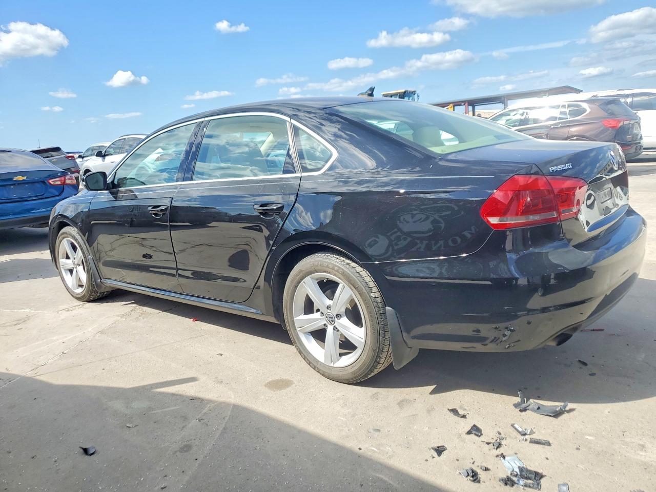 2015 Volkswagen Passat S Black vin: 1VWAS7A32FC112321