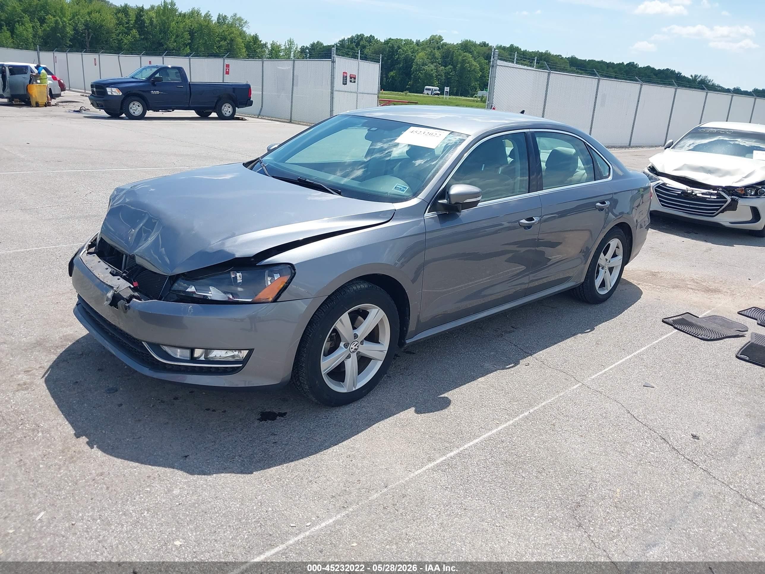 2015 Volkswagen Passat 1.8t Limited Edition Gray vin: 1VWAS7A32FC113145