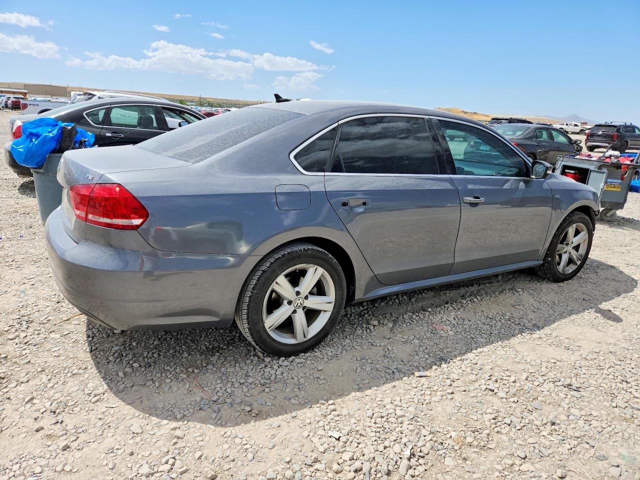 2015 Volkswagen Passat S Charcoal vin: 1VWAS7A32FC116434