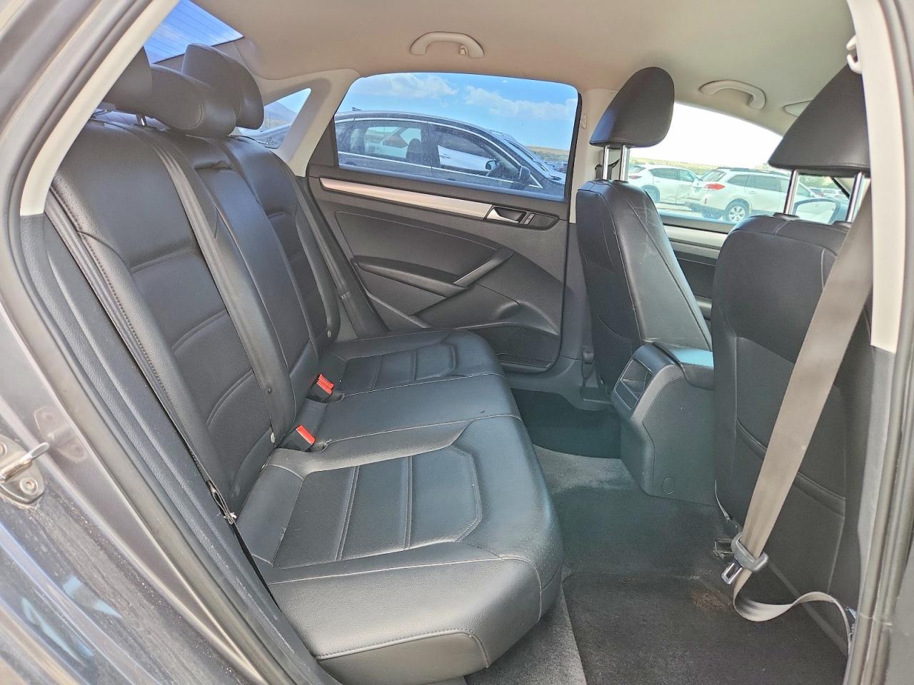 2015 Volkswagen Passat S Charcoal vin: 1VWAS7A32FC116434
