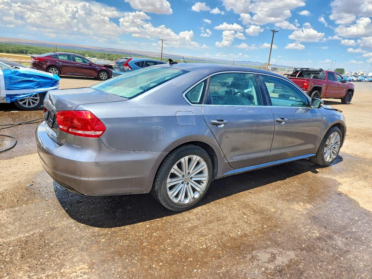 2015 Volkswagen Passat S Gray vin: 1VWAS7A32FC121391