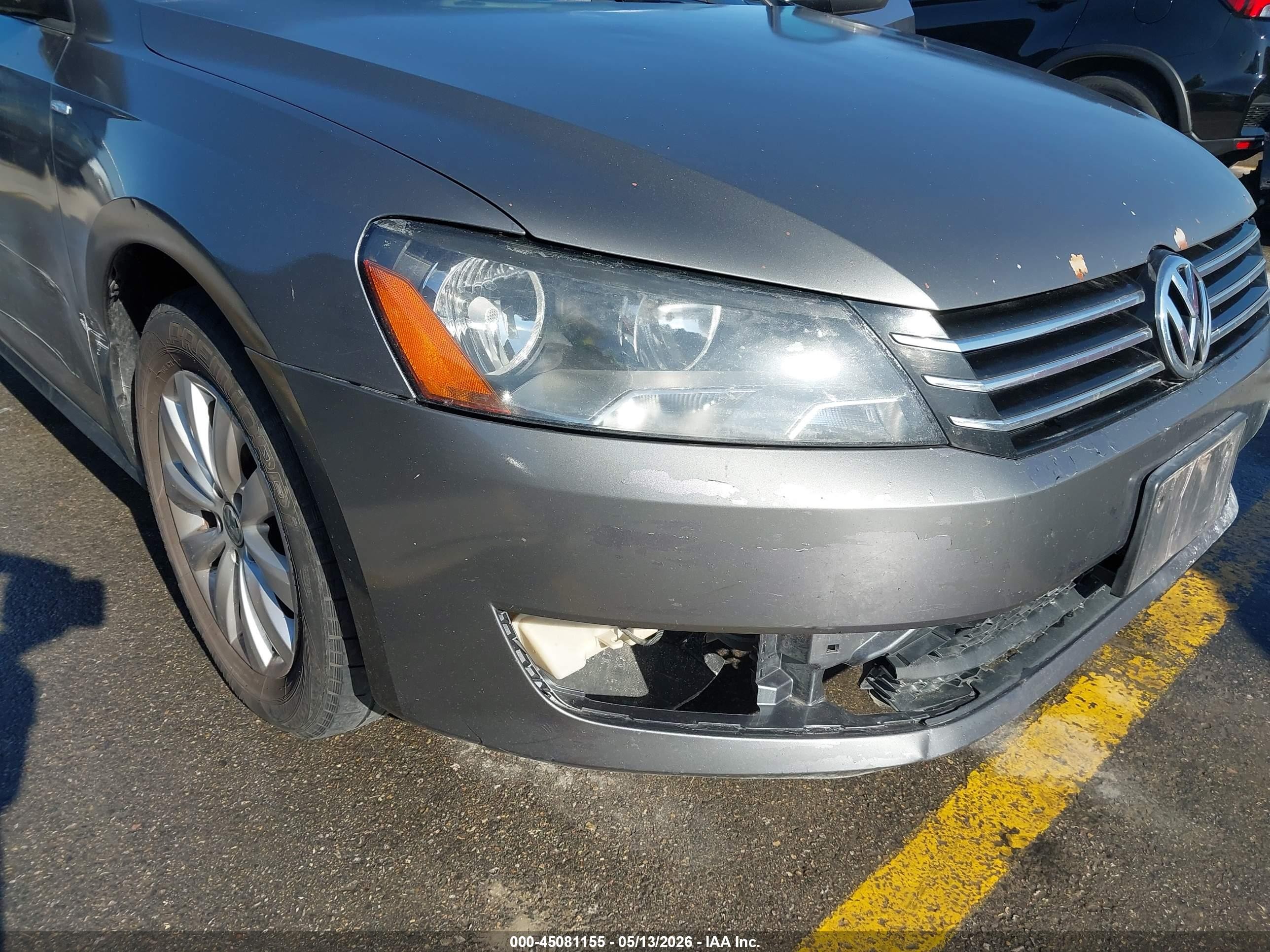 2014 Volkswagen Passat 1.8t Wolfsburg Edition Gray vin: 1VWAS7A33EC120443