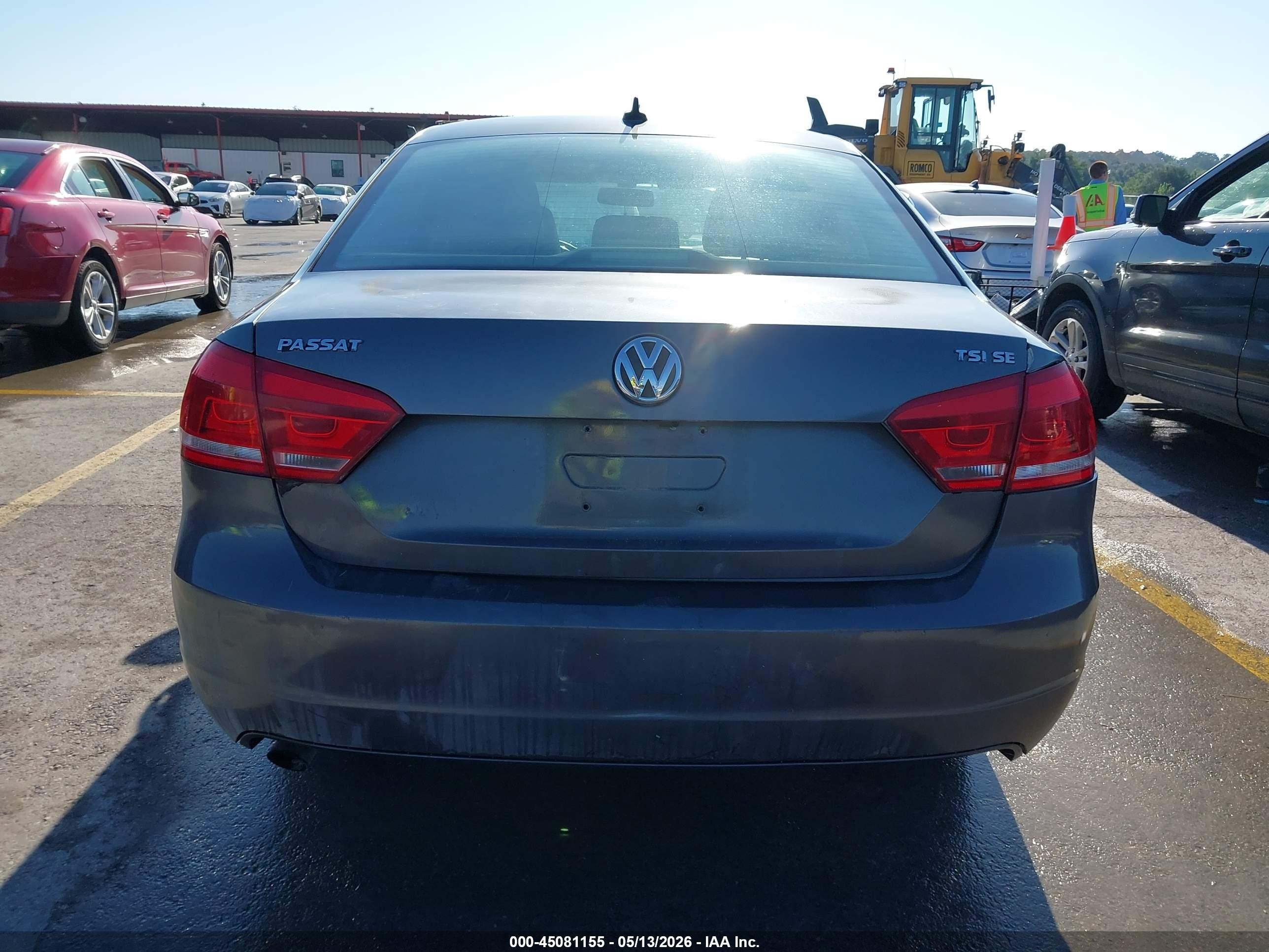 2014 Volkswagen Passat 1.8t Wolfsburg Edition Gray vin: 1VWAS7A33EC120443