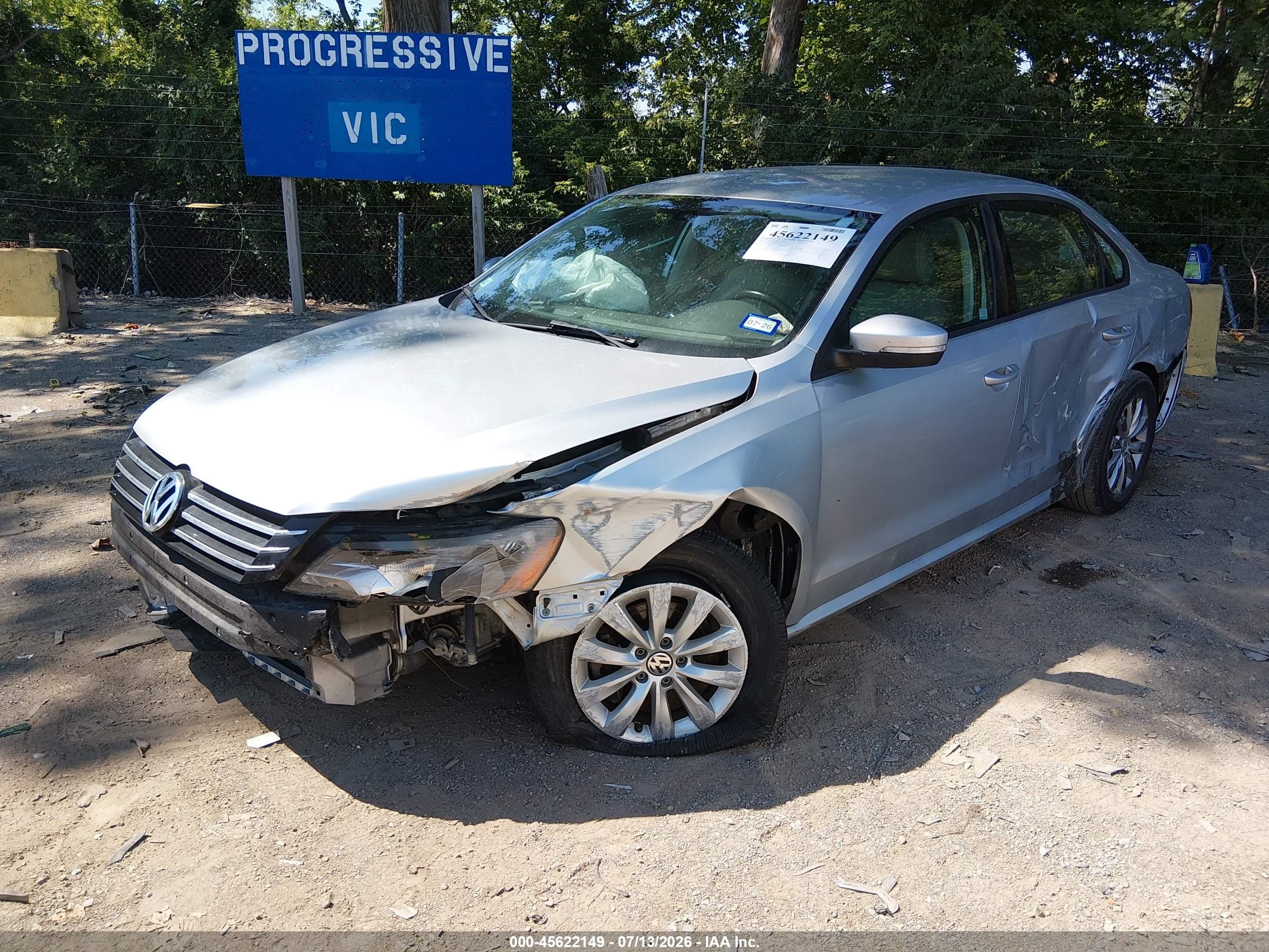 2015 Volkswagen Passat 1.8t Wolfsburg Edition Silver vin: 1VWAS7A33FC028458