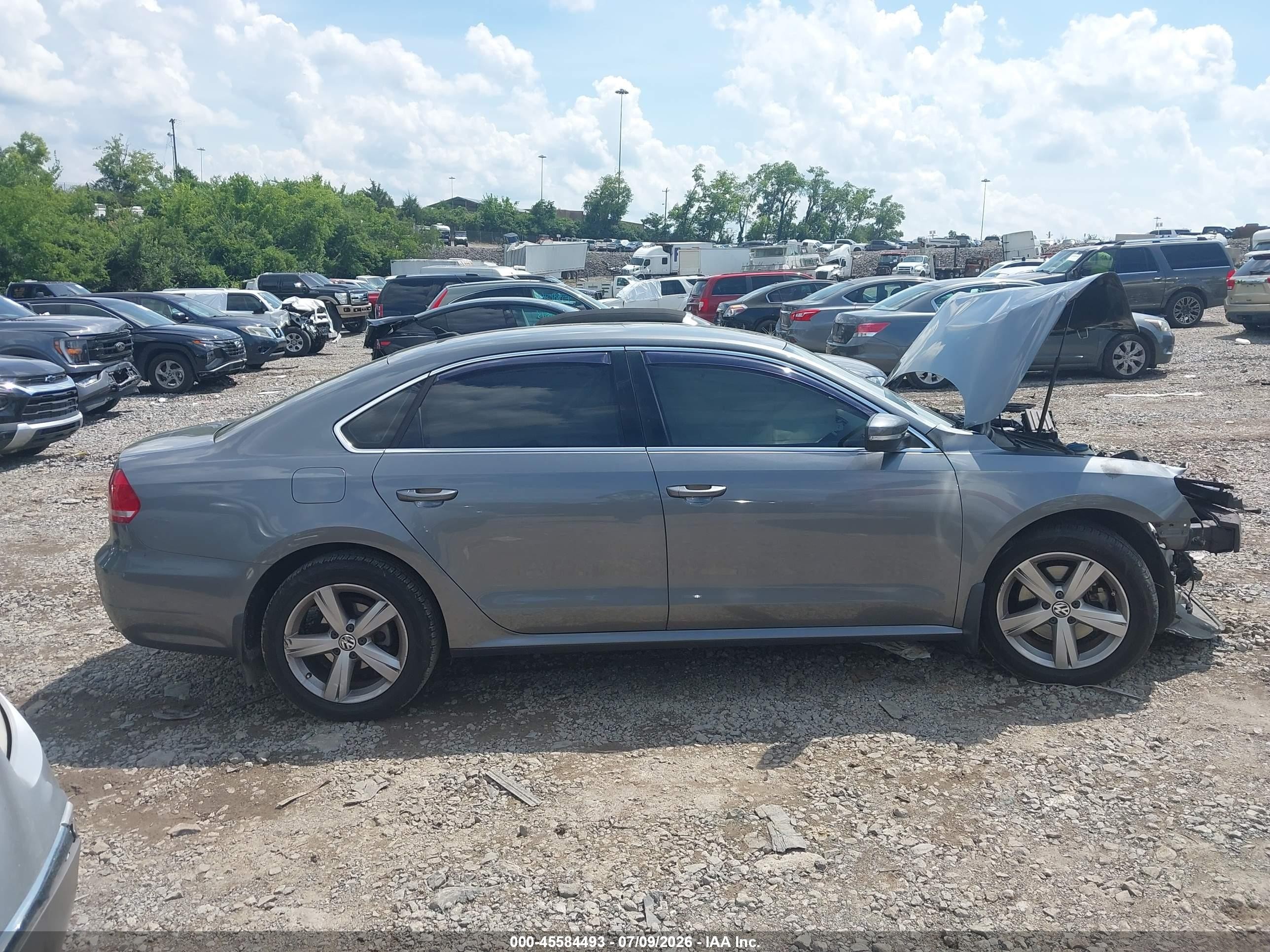 2015 Volkswagen Passat 1.8t Limited Edition Gray vin: 1VWAS7A33FC074551