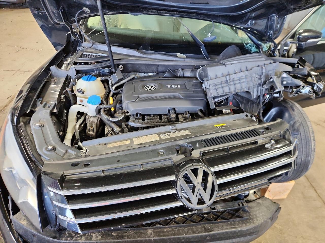 2015 Volkswagen Passat S Black vin: 1VWAS7A33FC111761