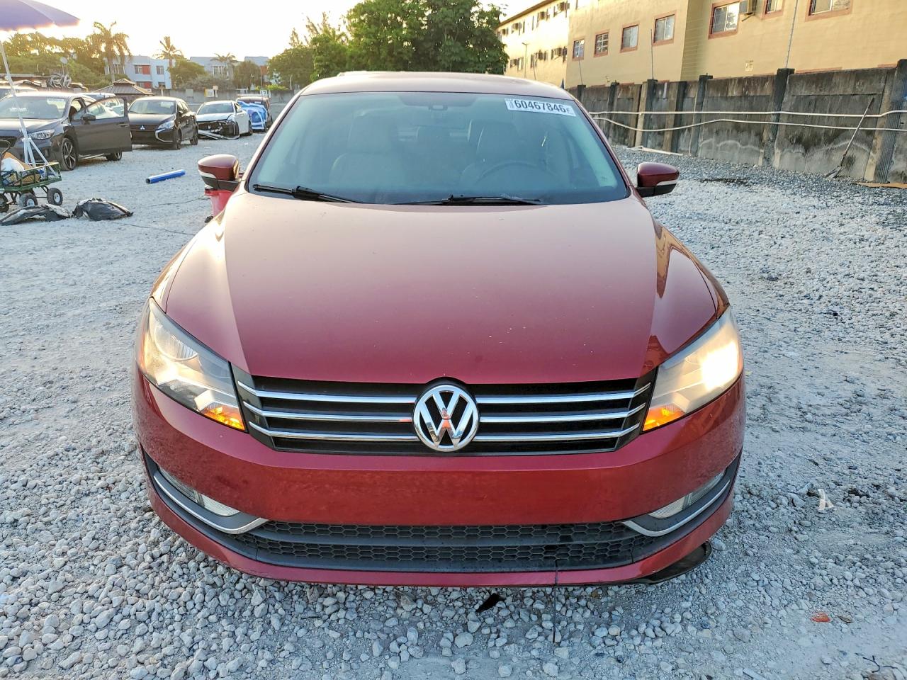 2015 Volkswagen Passat S Красный vin: 1VWAS7A34FC119643