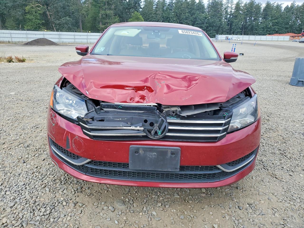 2015 Volkswagen Passat S Burgundy vin: 1VWAS7A35FC046475