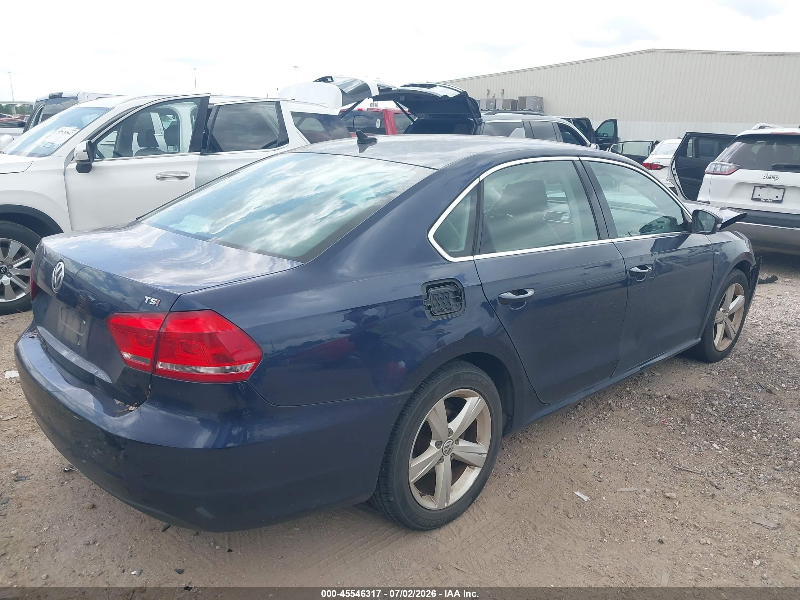 2015 Volkswagen Passat 1.8t Limited Edition Blue vin: 1VWAS7A35FC102141