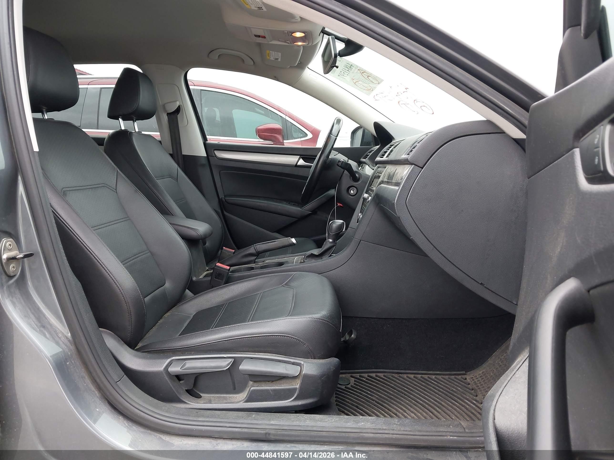 2014 Volkswagen Passat 1.8t Wolfsburg Edition Gray vin: 1VWAS7A36EC092931
