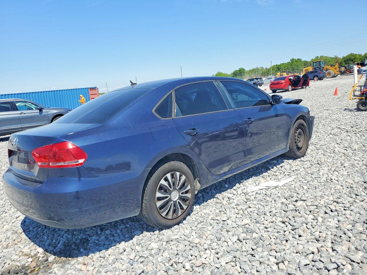 2014 Volkswagen Passat S Blue vin: 1VWAS7A36EC095604