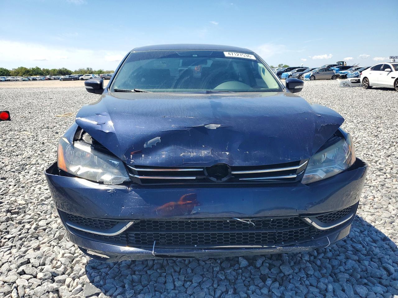 2014 Volkswagen Passat S Blue vin: 1VWAS7A36EC095604