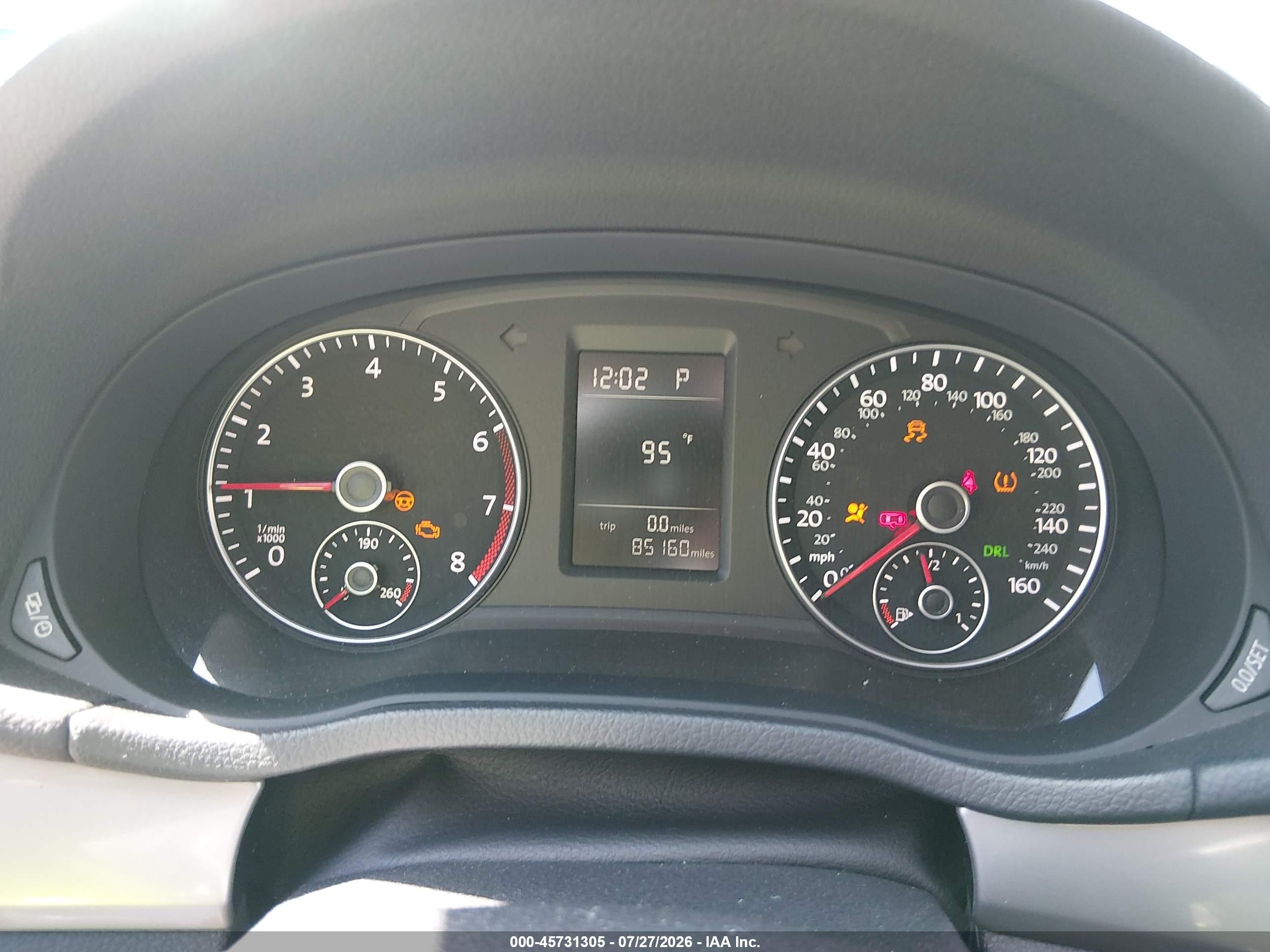 2015 Volkswagen Passat 1.8t Wolfsburg Edition Silver vin: 1VWAS7A36FC011881