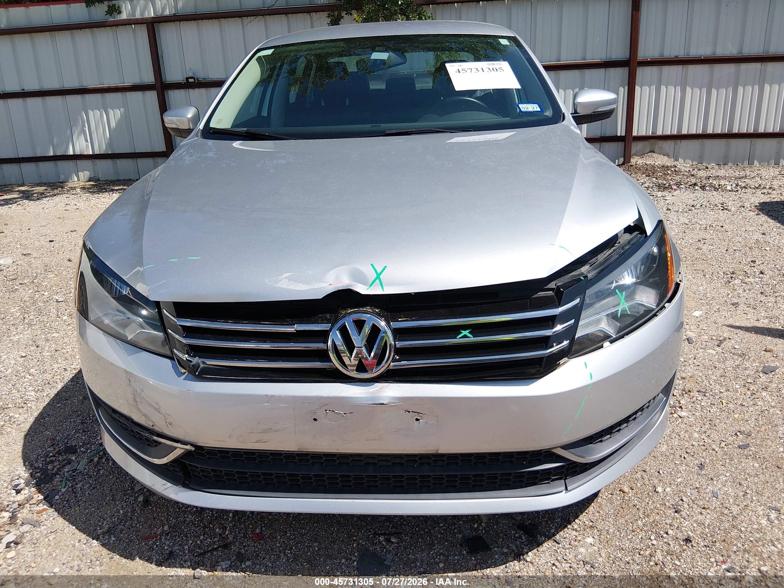 2015 Volkswagen Passat 1.8t Wolfsburg Edition Silver vin: 1VWAS7A36FC011881