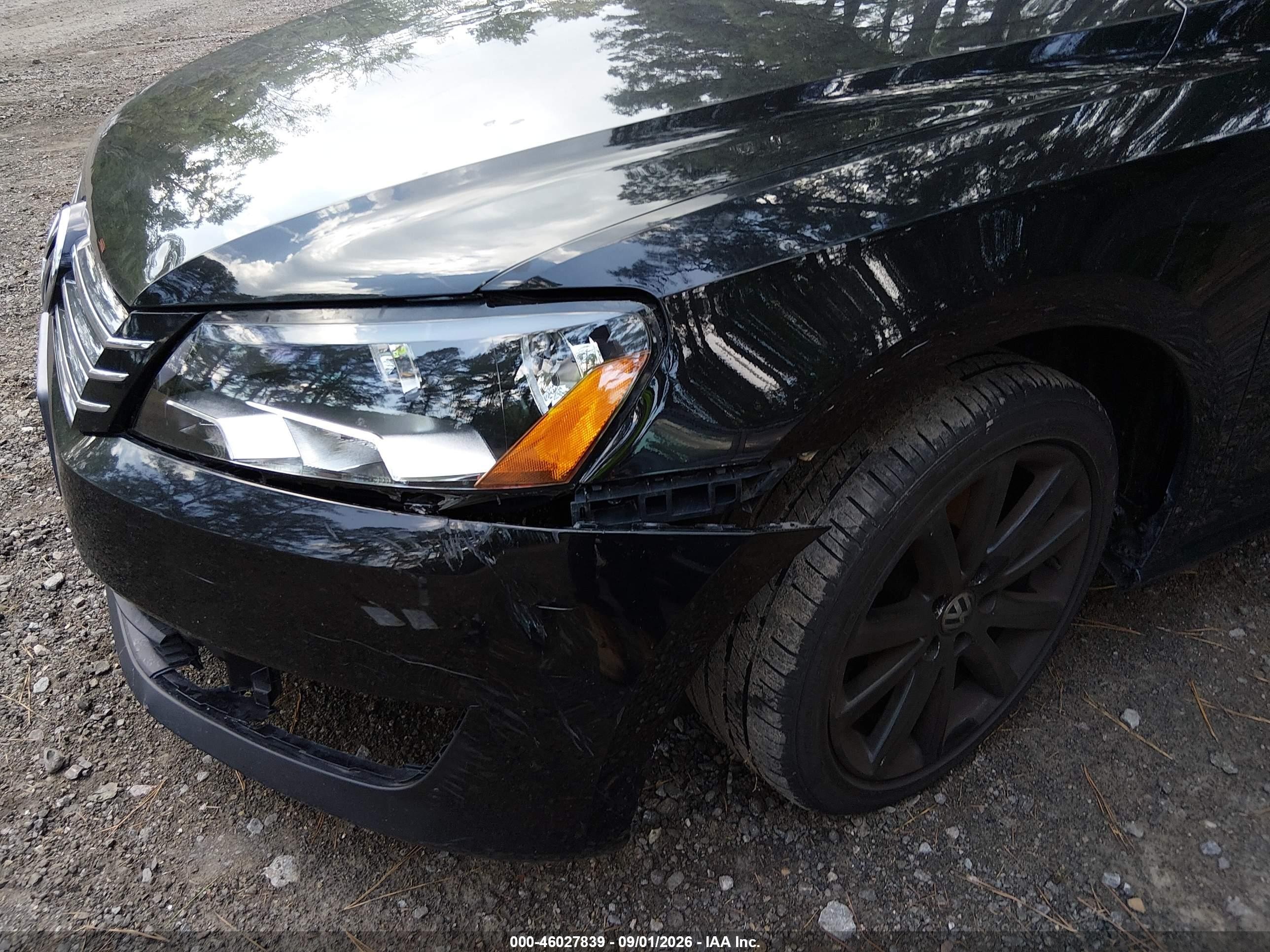 2015 Volkswagen Passat 1.8t S Black vin: 1VWAS7A36FC072258