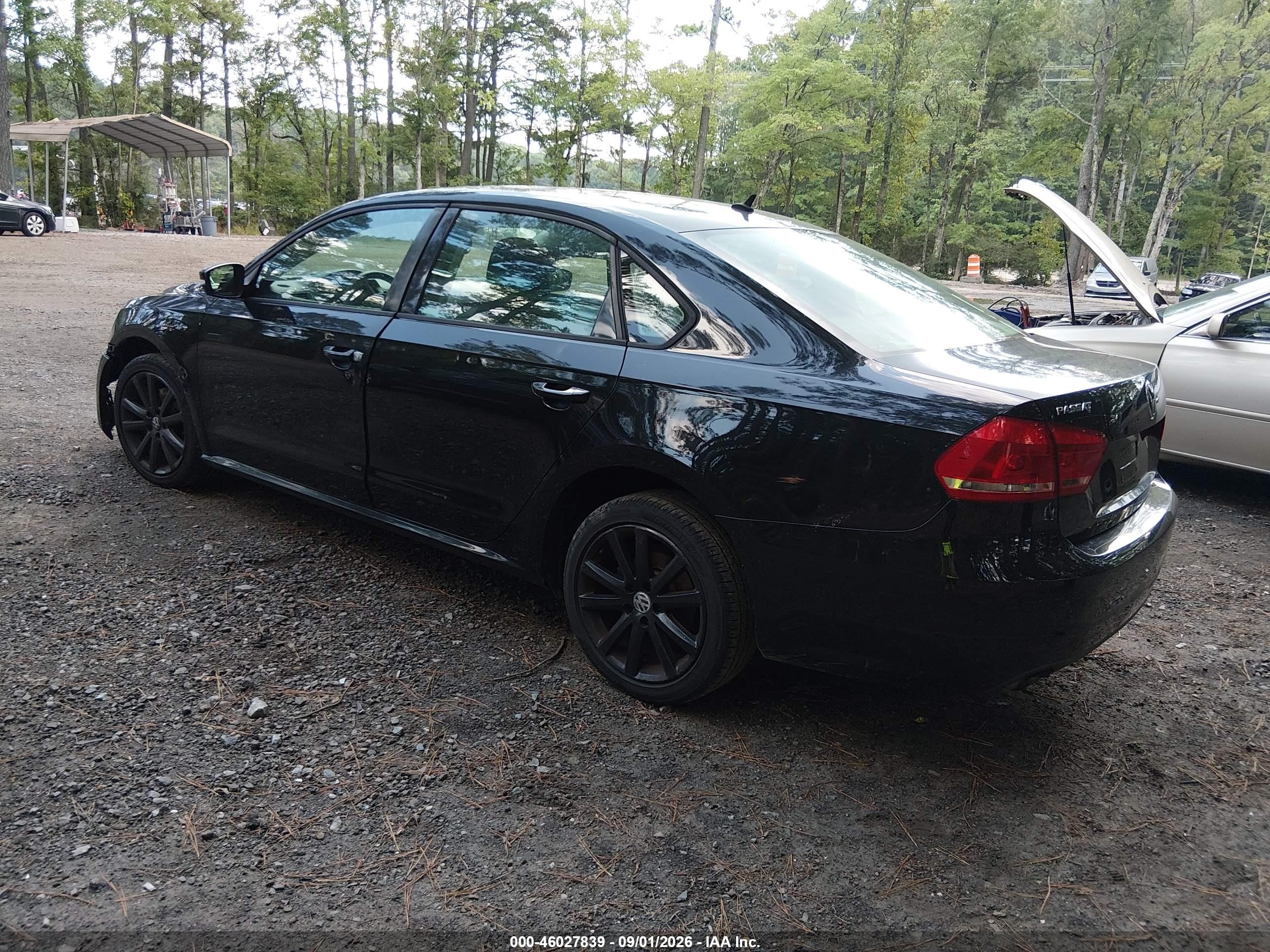 2015 Volkswagen Passat 1.8t S Black vin: 1VWAS7A36FC072258