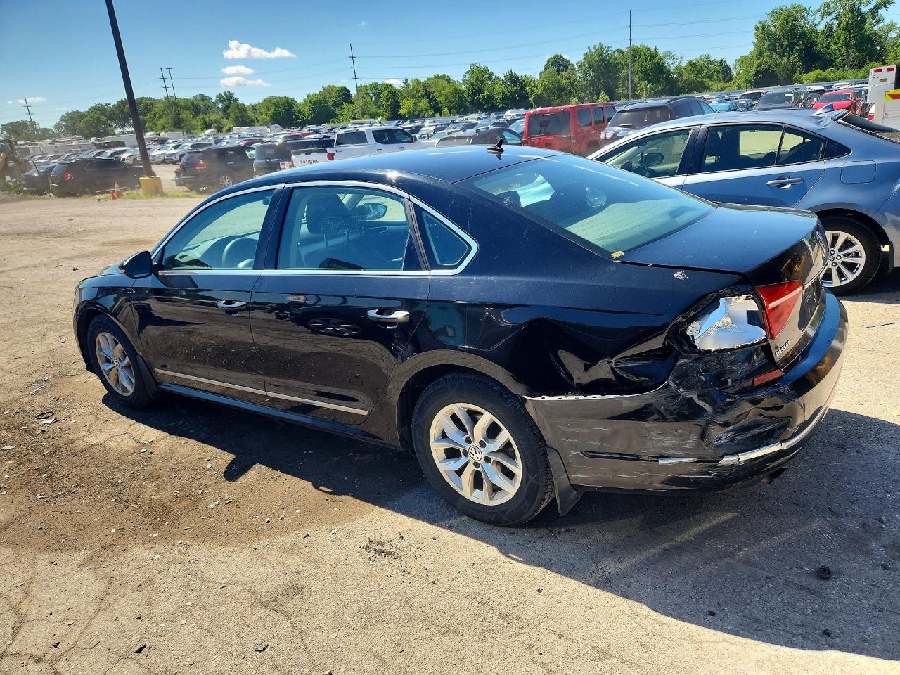 2016 Volkswagen Passat S Black vin: 1VWAS7A36GC054697