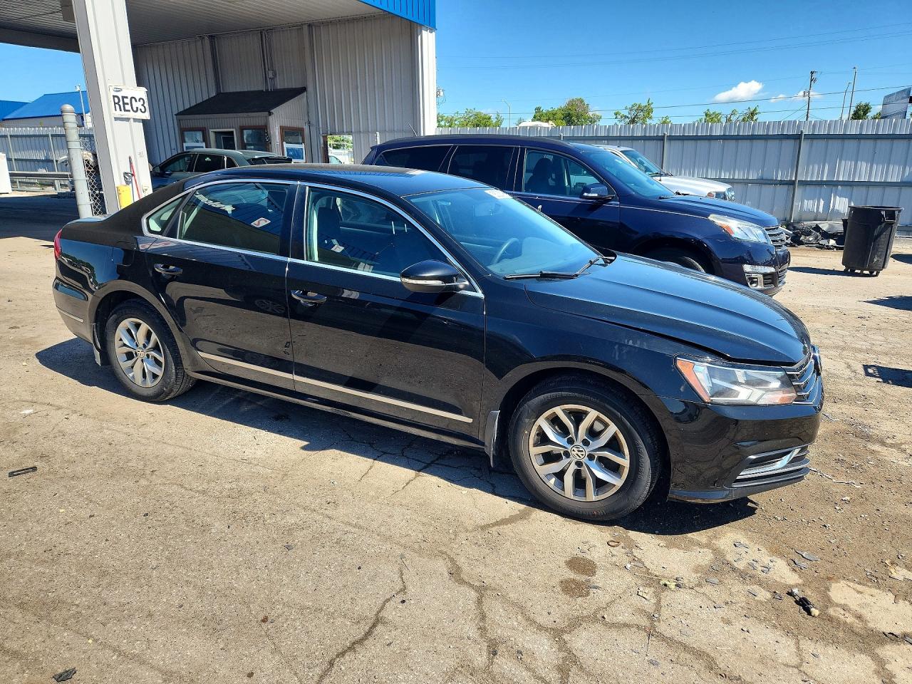 2016 Volkswagen Passat S Black vin: 1VWAS7A36GC054697
