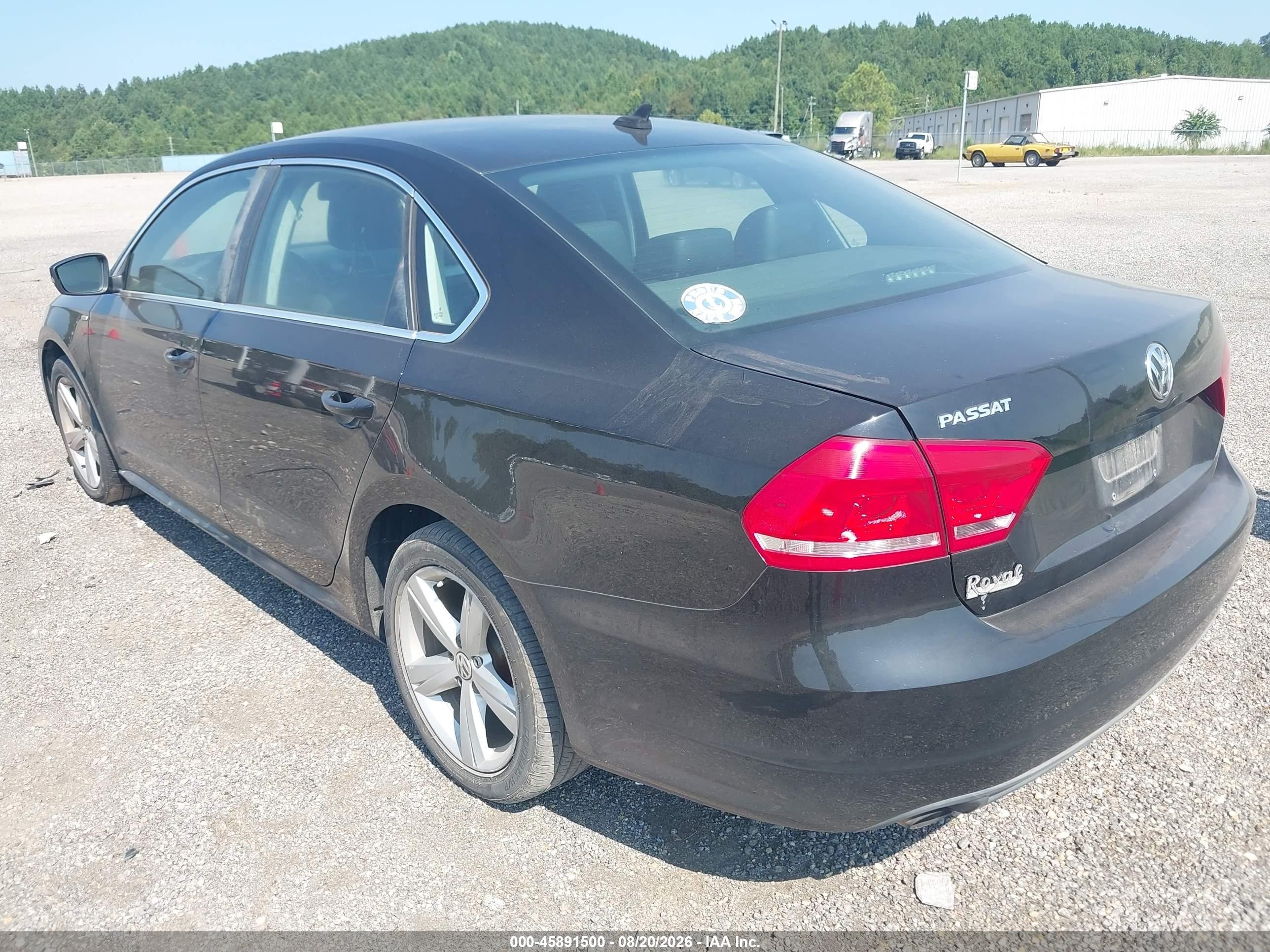 2014 Volkswagen Passat 1.8t S/1.8t Wolfsburg Edition Black vin: 1VWAS7A37EC042684