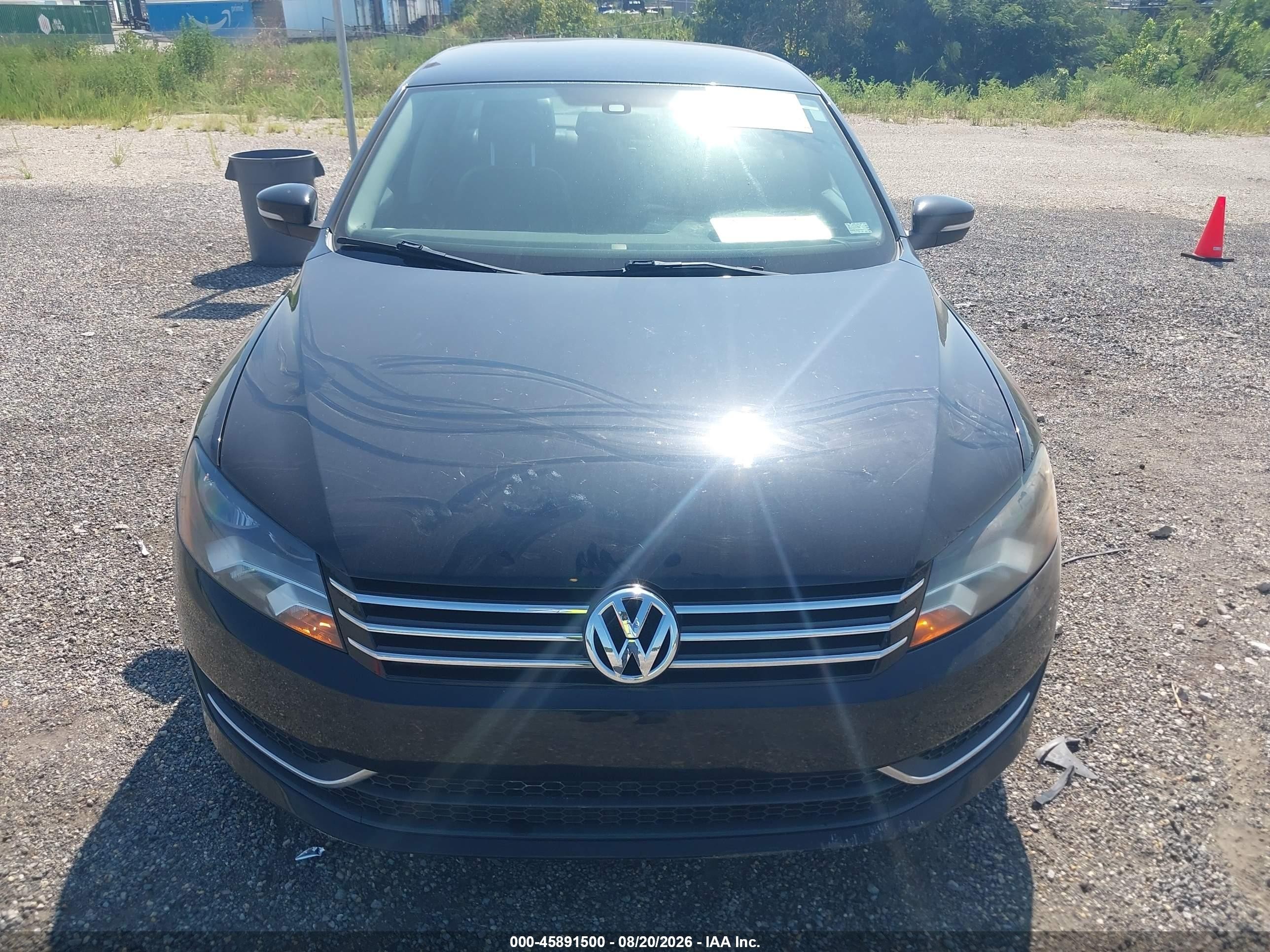 2014 Volkswagen Passat 1.8t S/1.8t Wolfsburg Edition Black vin: 1VWAS7A37EC042684