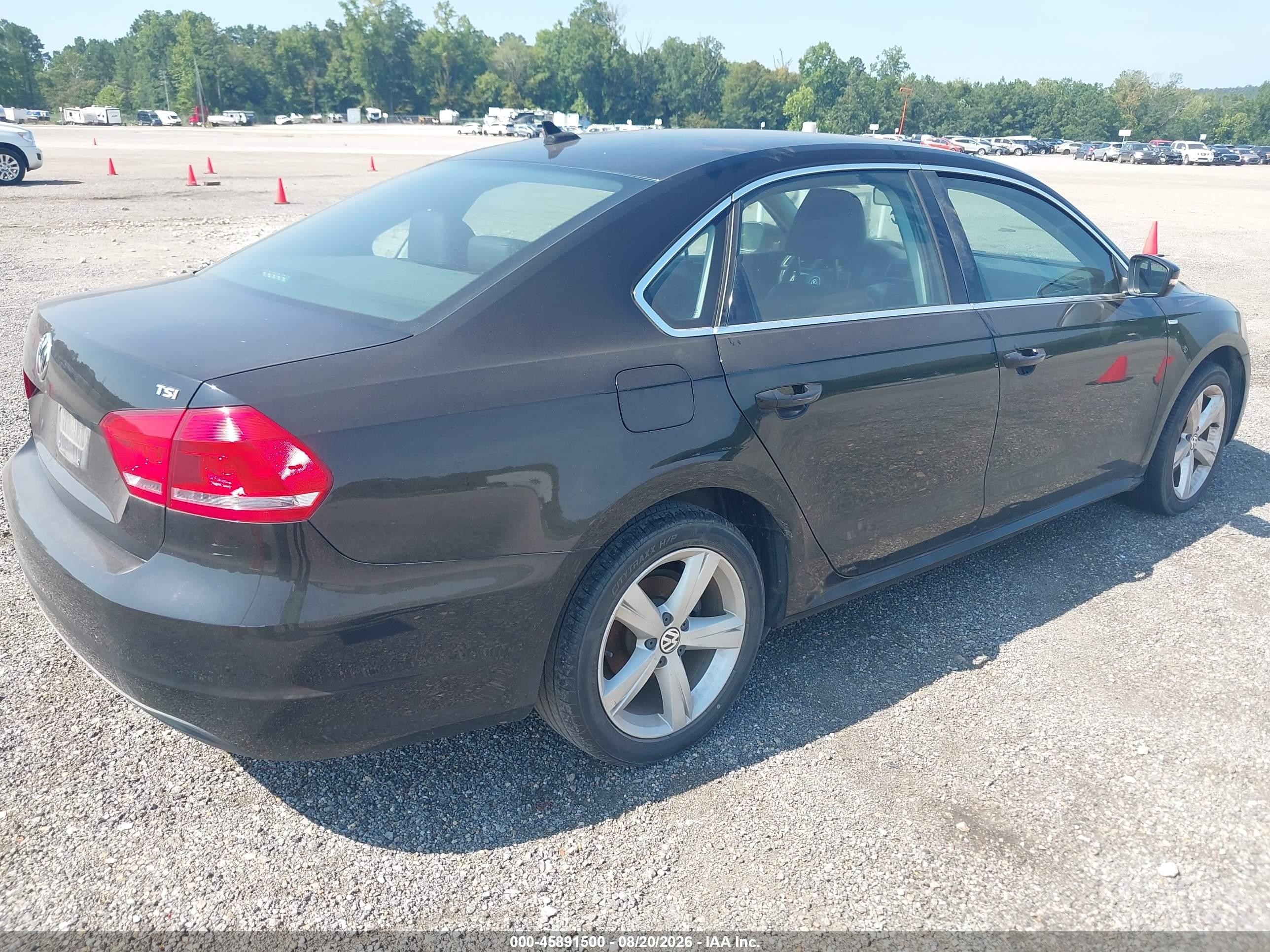 2014 Volkswagen Passat 1.8t S/1.8t Wolfsburg Edition Black vin: 1VWAS7A37EC042684