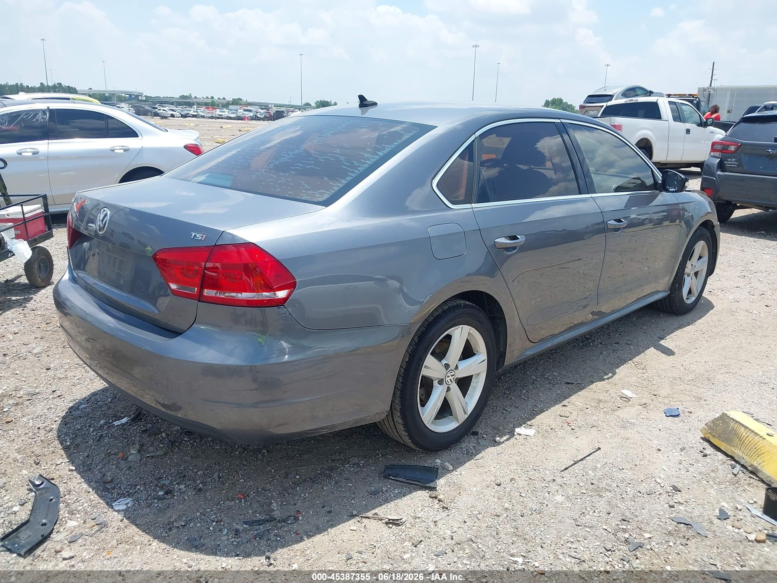 2015 Volkswagen Passat 1.8t Limited Edition Gray vin: 1VWAS7A37FC090090