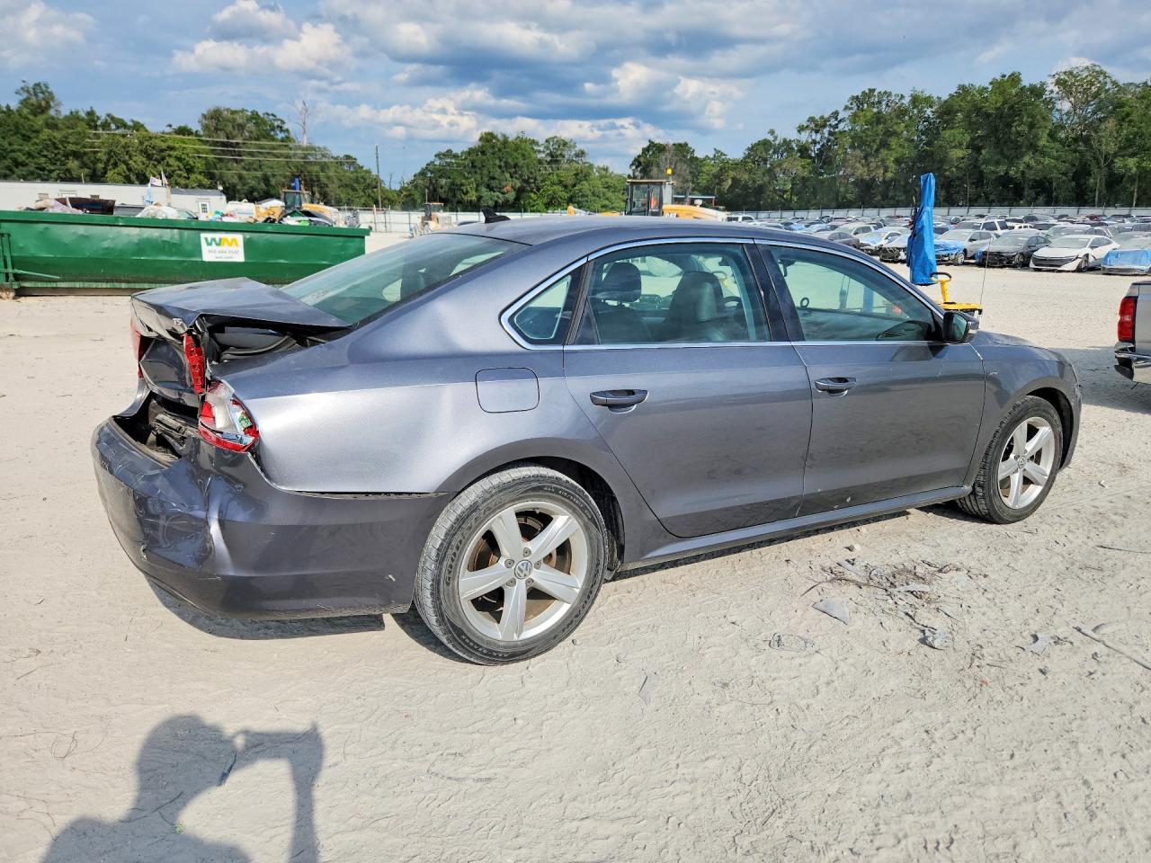2015 Volkswagen Passat S Gray vin: 1VWAS7A37FC113027