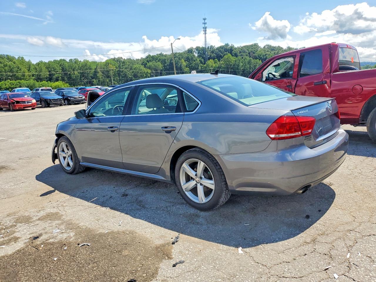 2015 Volkswagen Passat S Gray vin: 1VWAS7A37FC119250