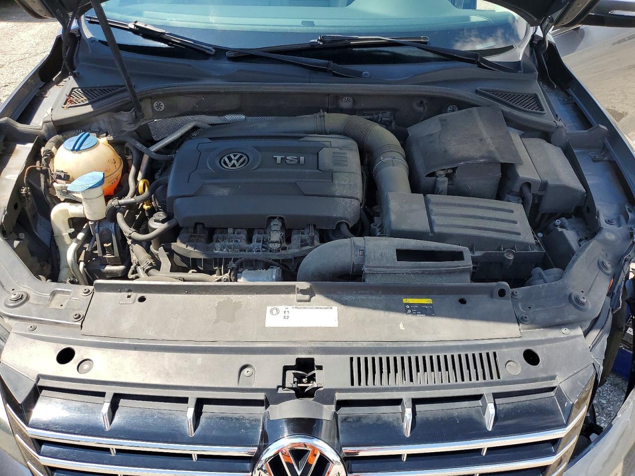 2015 Volkswagen Passat S Gray vin: 1VWAS7A37FC119250