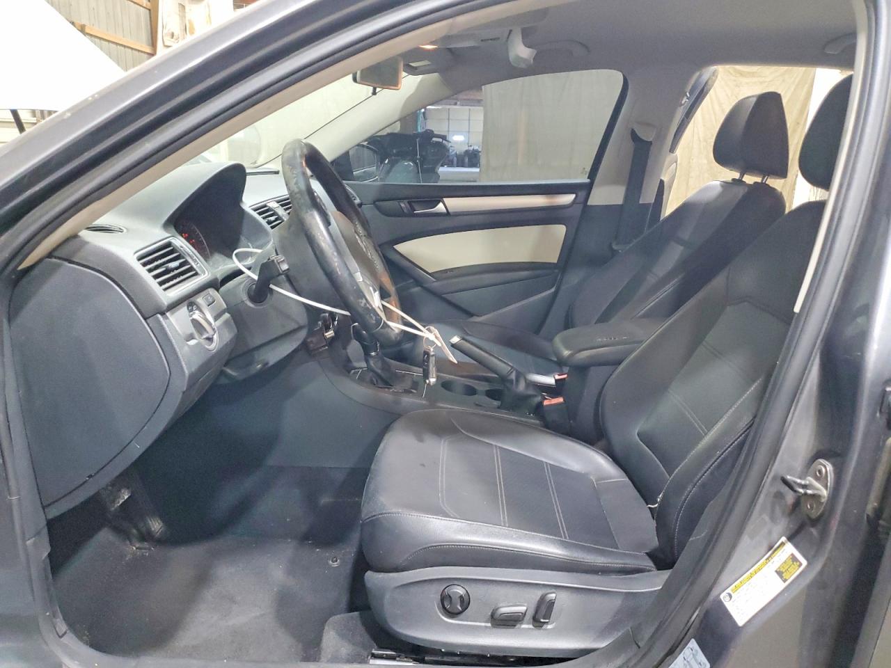 2014 Volkswagen Passat S Charcoal vin: 1VWAS7A38EC114296