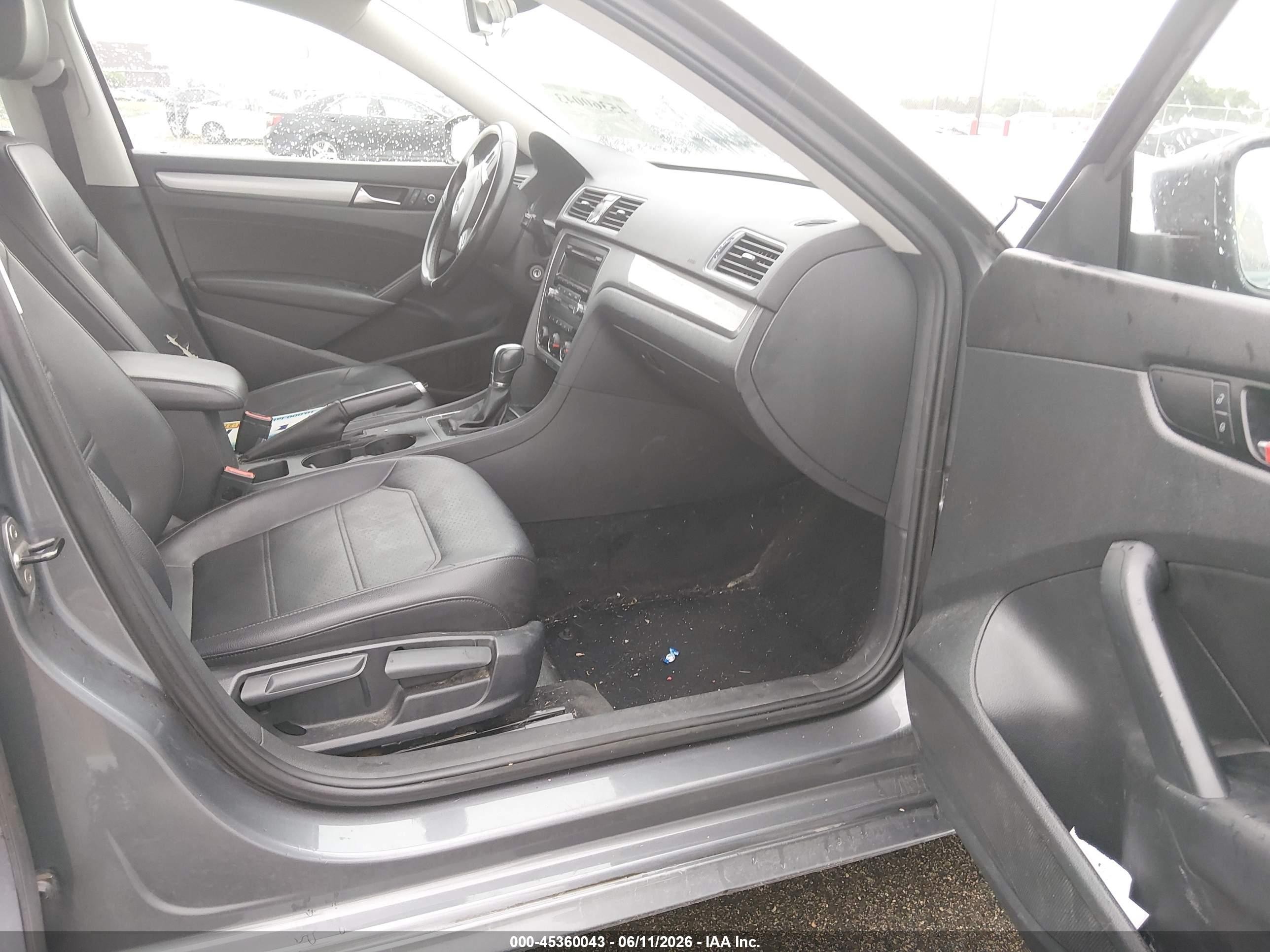 2015 Volkswagen Passat 1.8t Wolfsburg Edition Gray vin: 1VWAS7A38FC002910