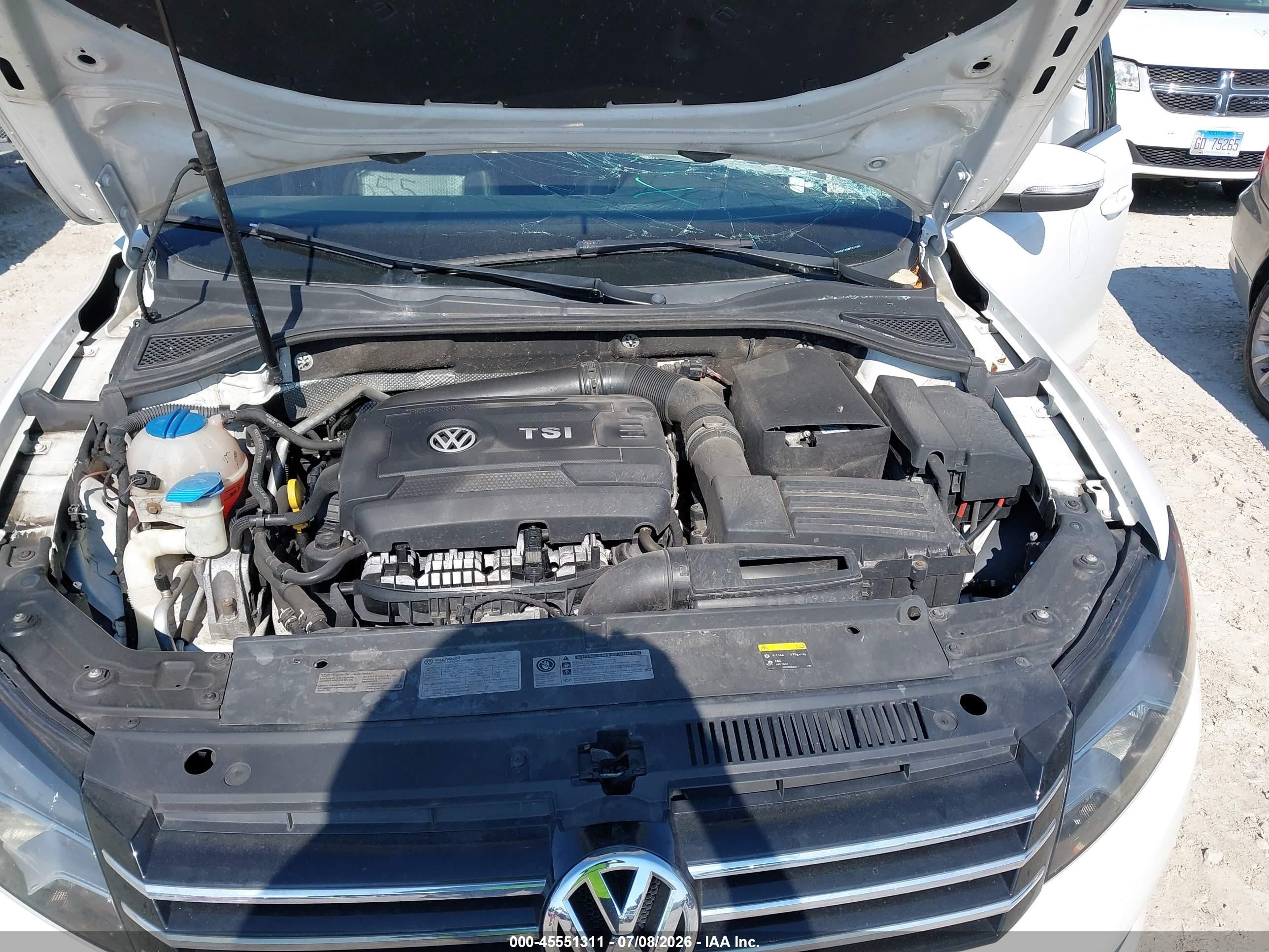 2015 Volkswagen Passat 1.8t Limited Edition White vin: 1VWAS7A38FC111254